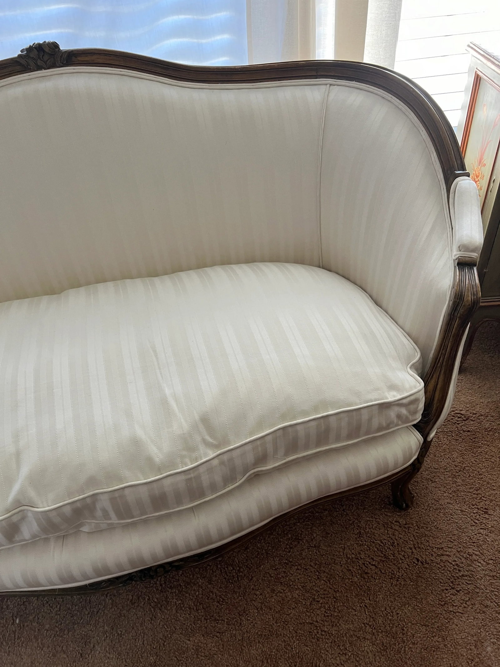 1940s French Style White Settee - 4