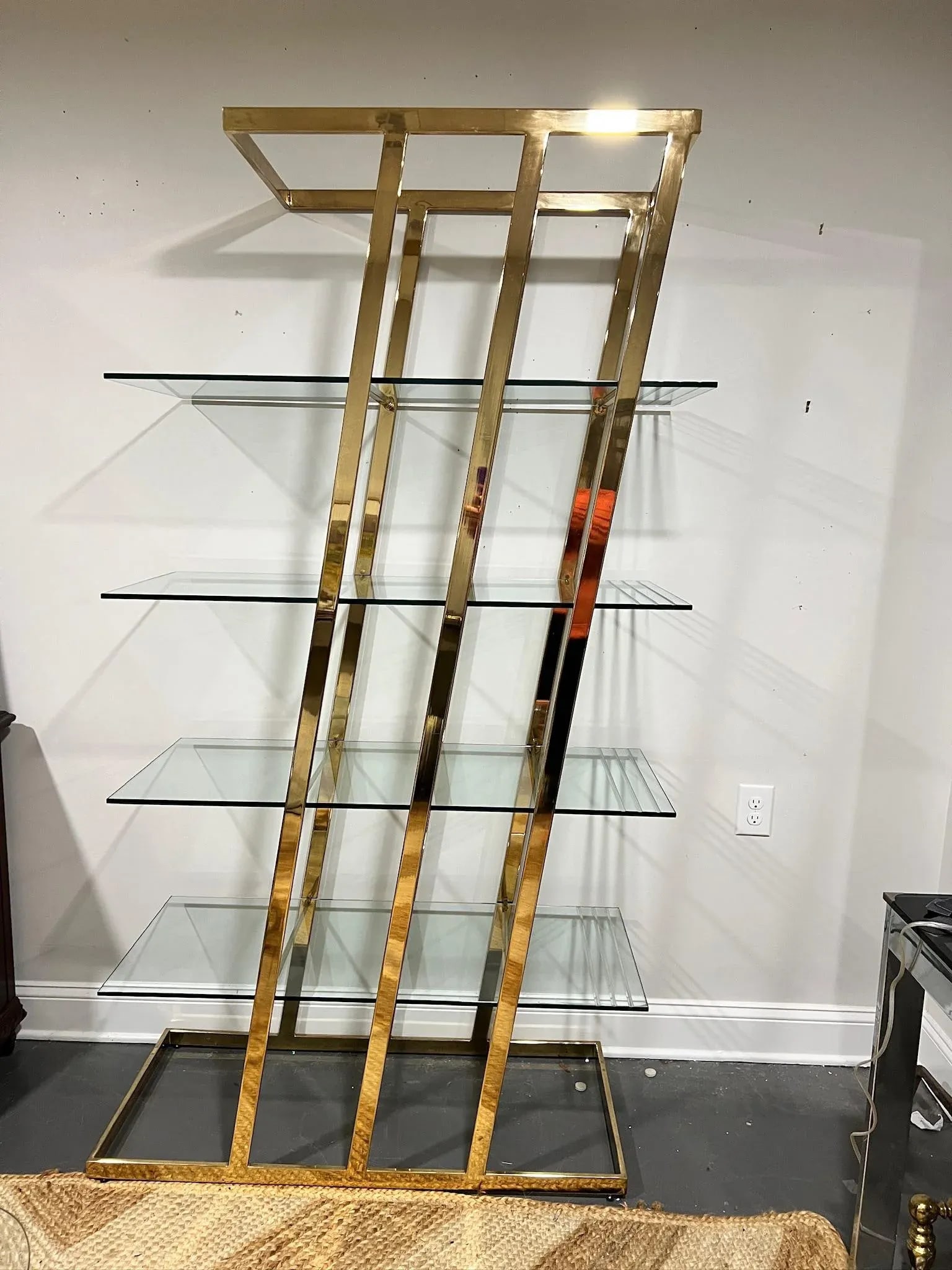 Angular Brass Etagere With Glass Shelves Hollywood Regency 1970s Vintage - 3