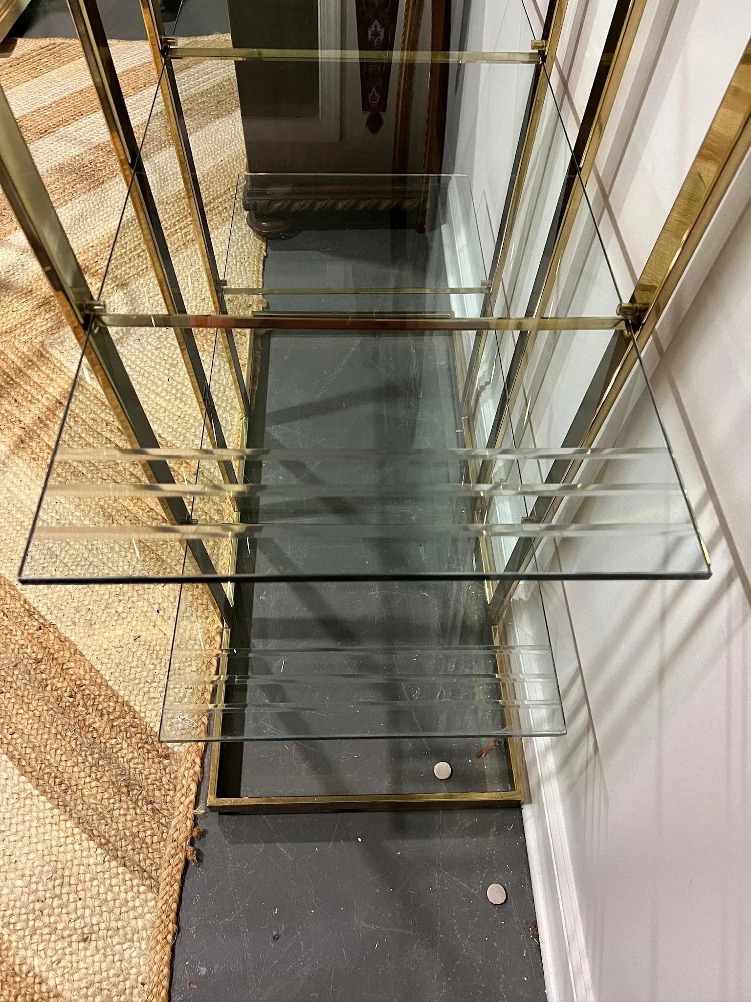 Angular Brass Etagere With Glass Shelves Hollywood Regency 1970s Vintage - 4