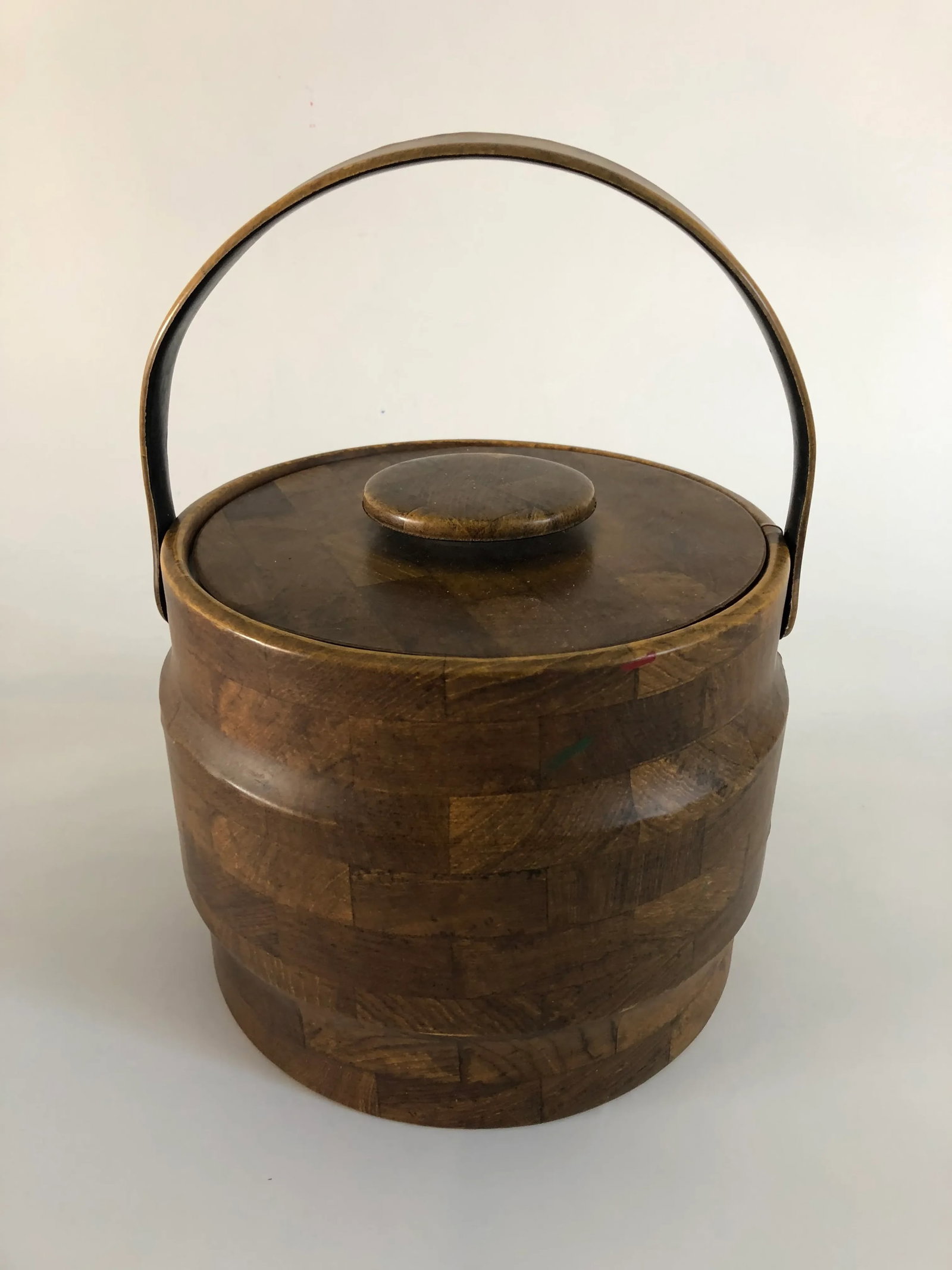 Midcentury Kraftware Ice Bucket - 6