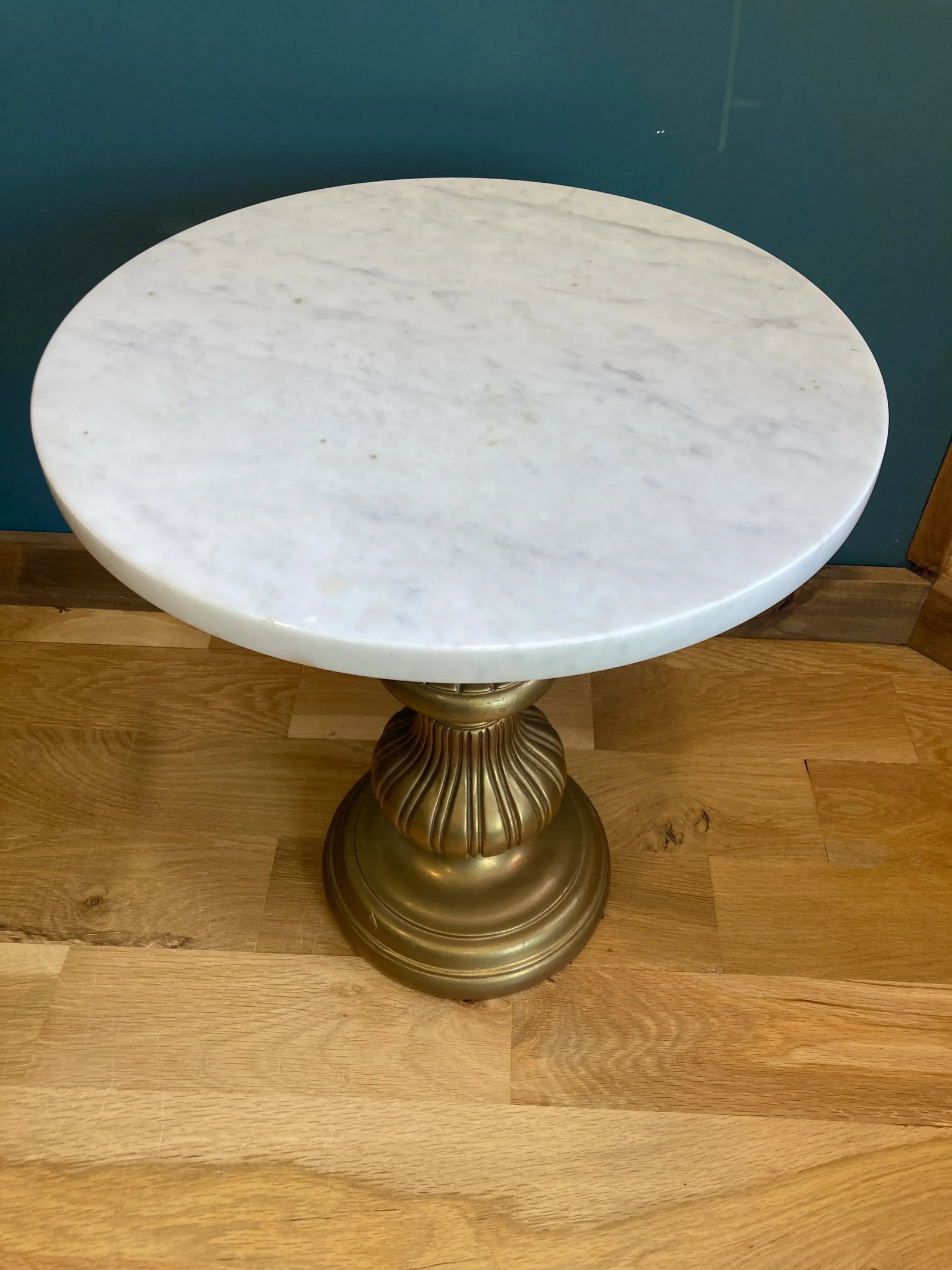 Mid 20th Century Italian Marble Small Table With Gold Base - 2