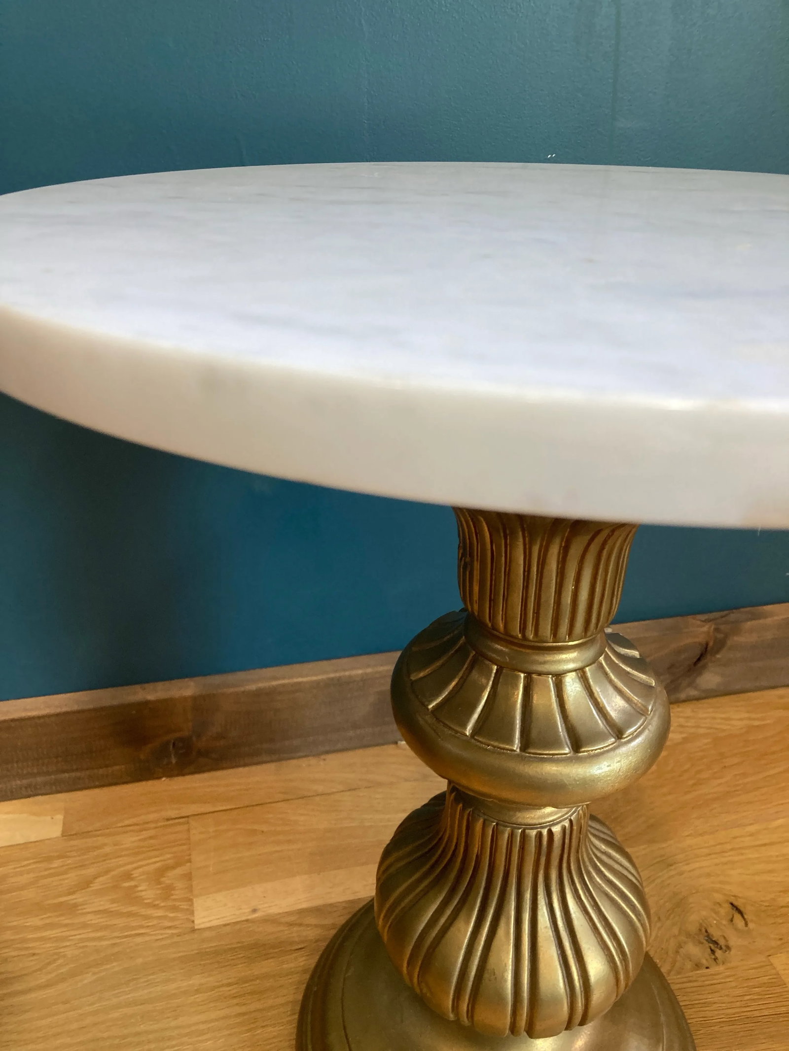 Mid 20th Century Italian Marble Small Table With Gold Base - 4