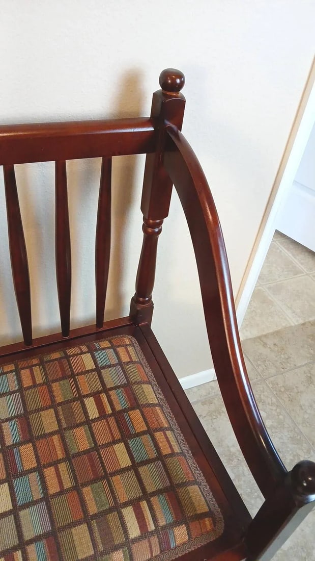 Antique Inspired Spindle Back Cherrywood Hall Bench With Removable Upholstered Seat. - 8