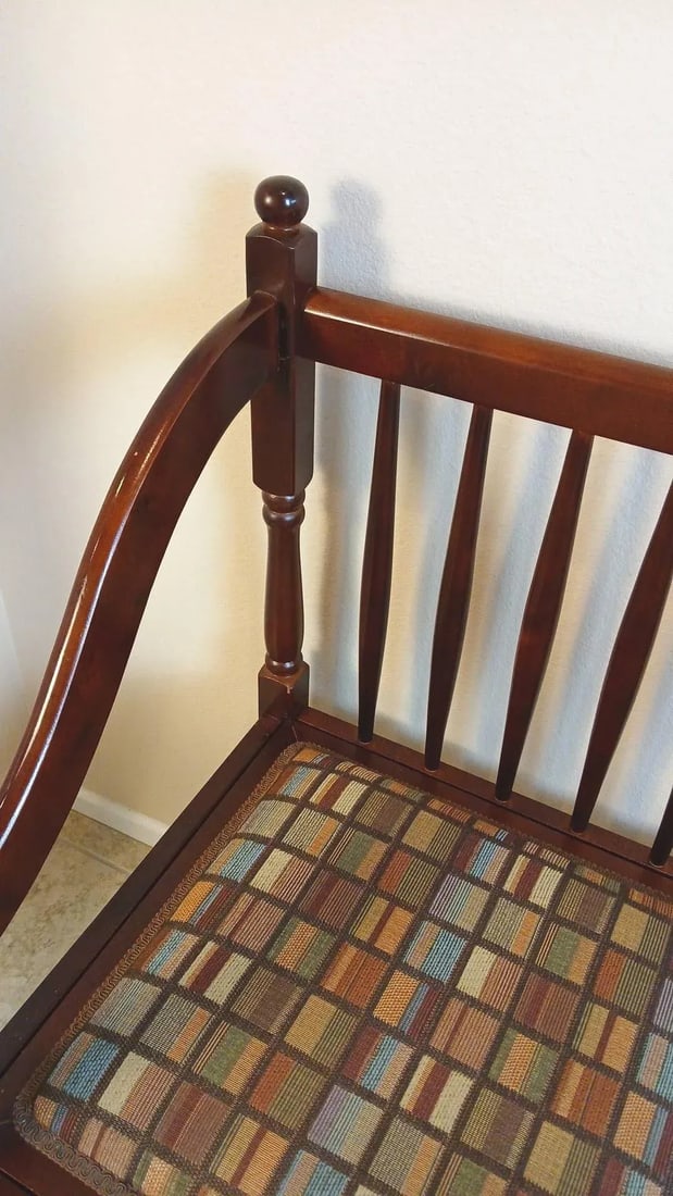Antique Inspired Spindle Back Cherrywood Hall Bench With Removable Upholstered Seat. - 9