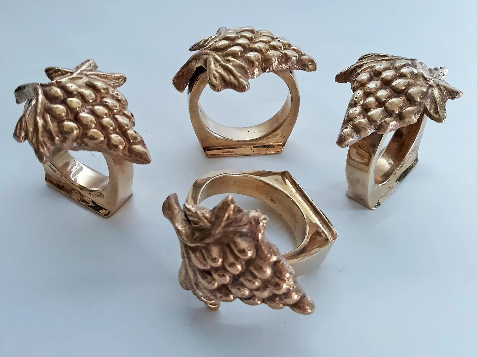 Vintage Solid Brass Grape Vineyard Motif Napkin Rings - Set of 4 - 6