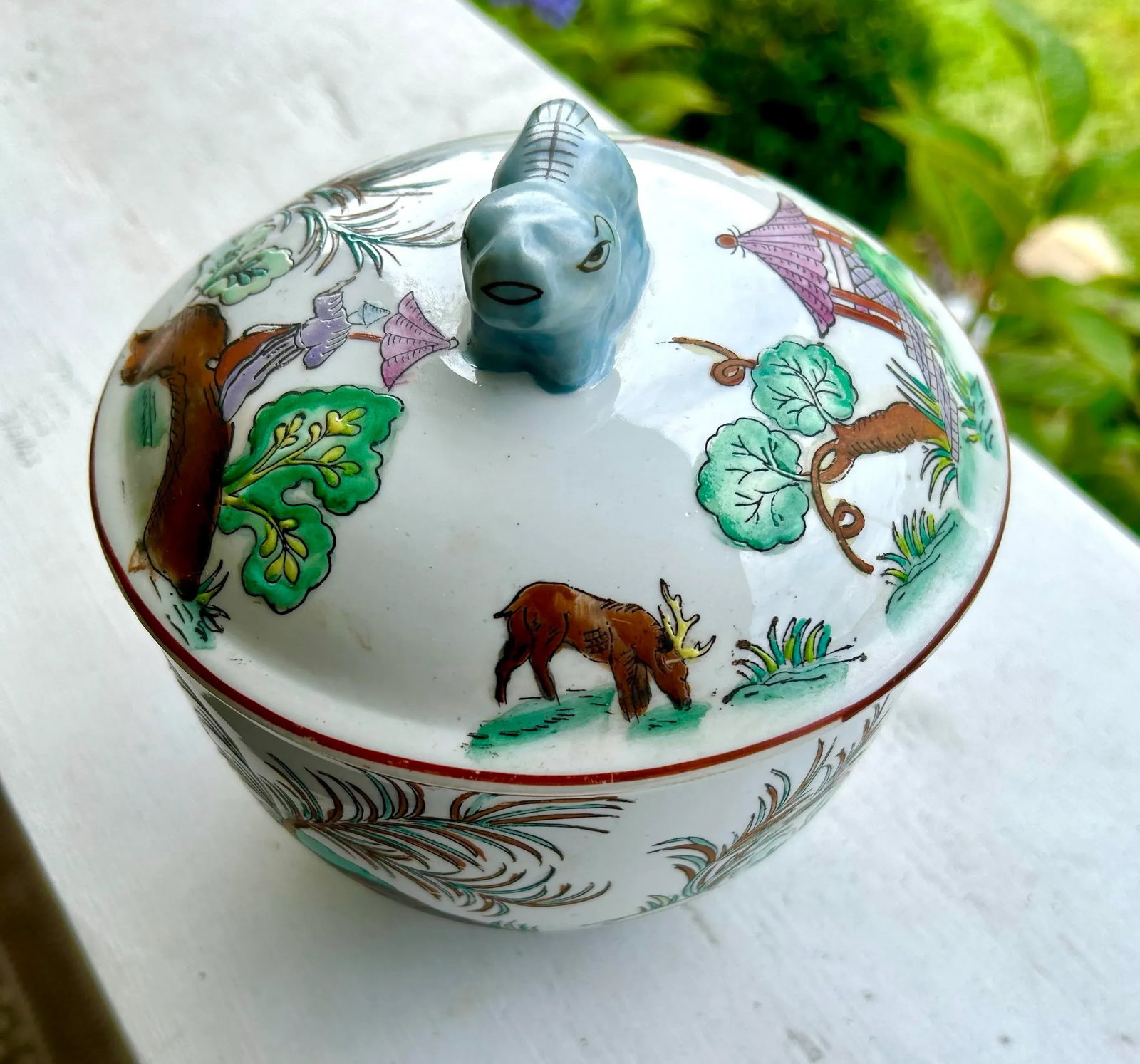 Chinese Lidded Bowl With Foo Dog Knob - 7