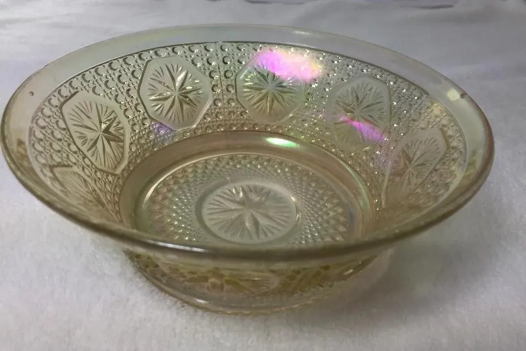Vintage Imperial Iridescent Clear Carnival Glass Bowl With Starburst Pattern - 2
