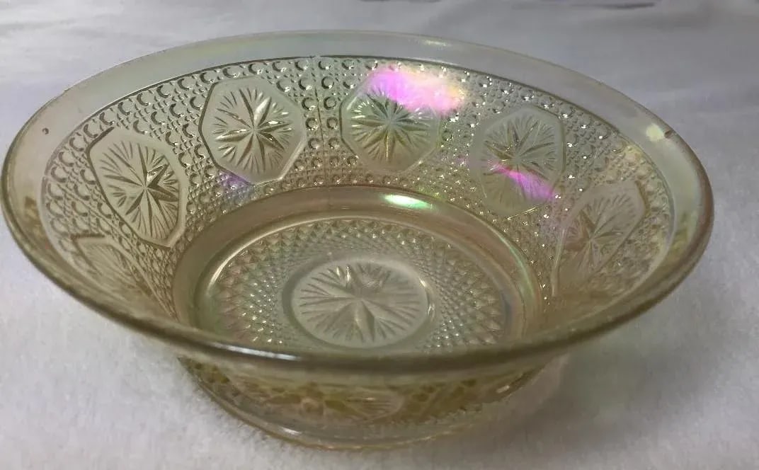 Vintage Imperial Iridescent Clear Carnival Glass Bowl With Starburst Pattern - 6