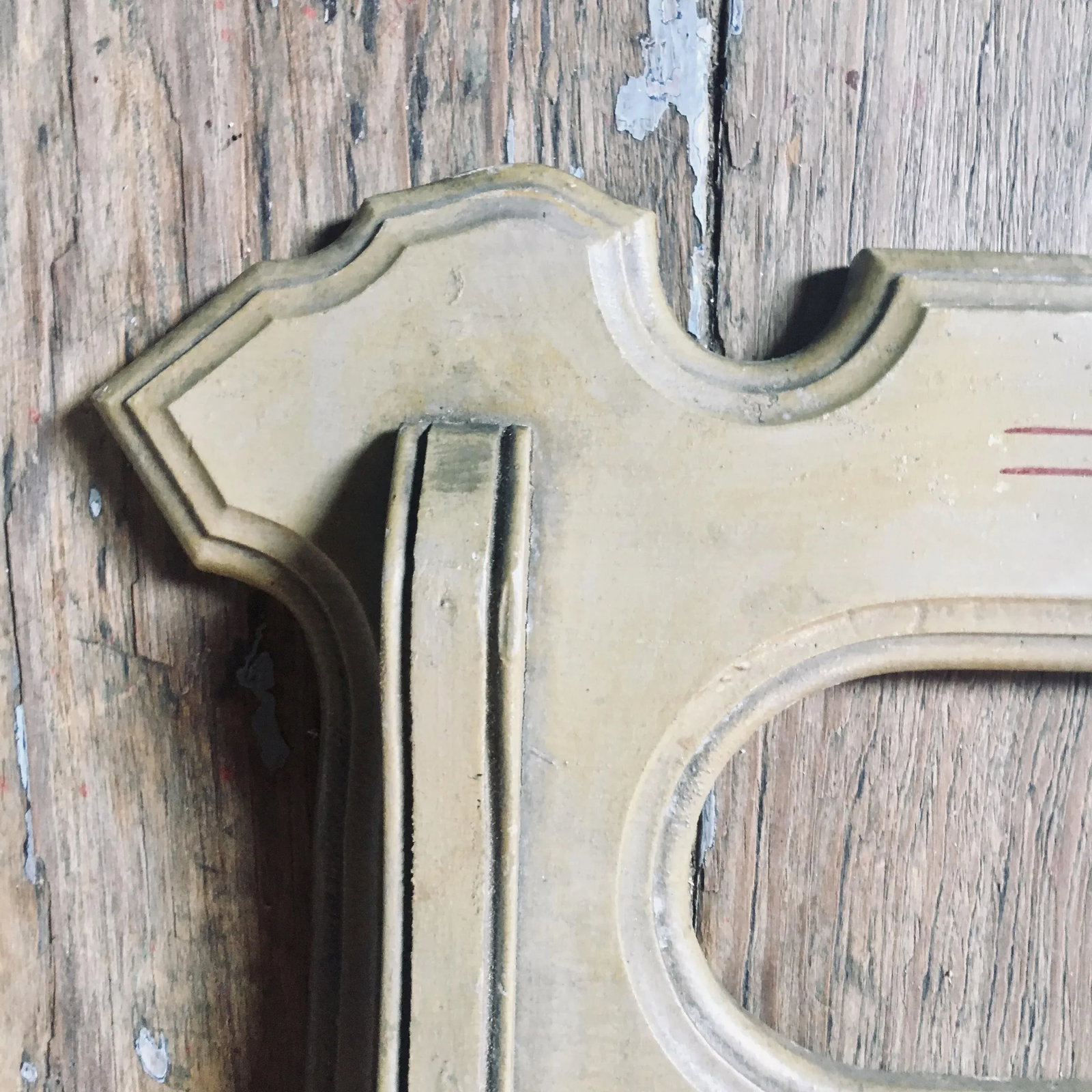 Folk Victorian Painted Wood Towel Rack - 6
