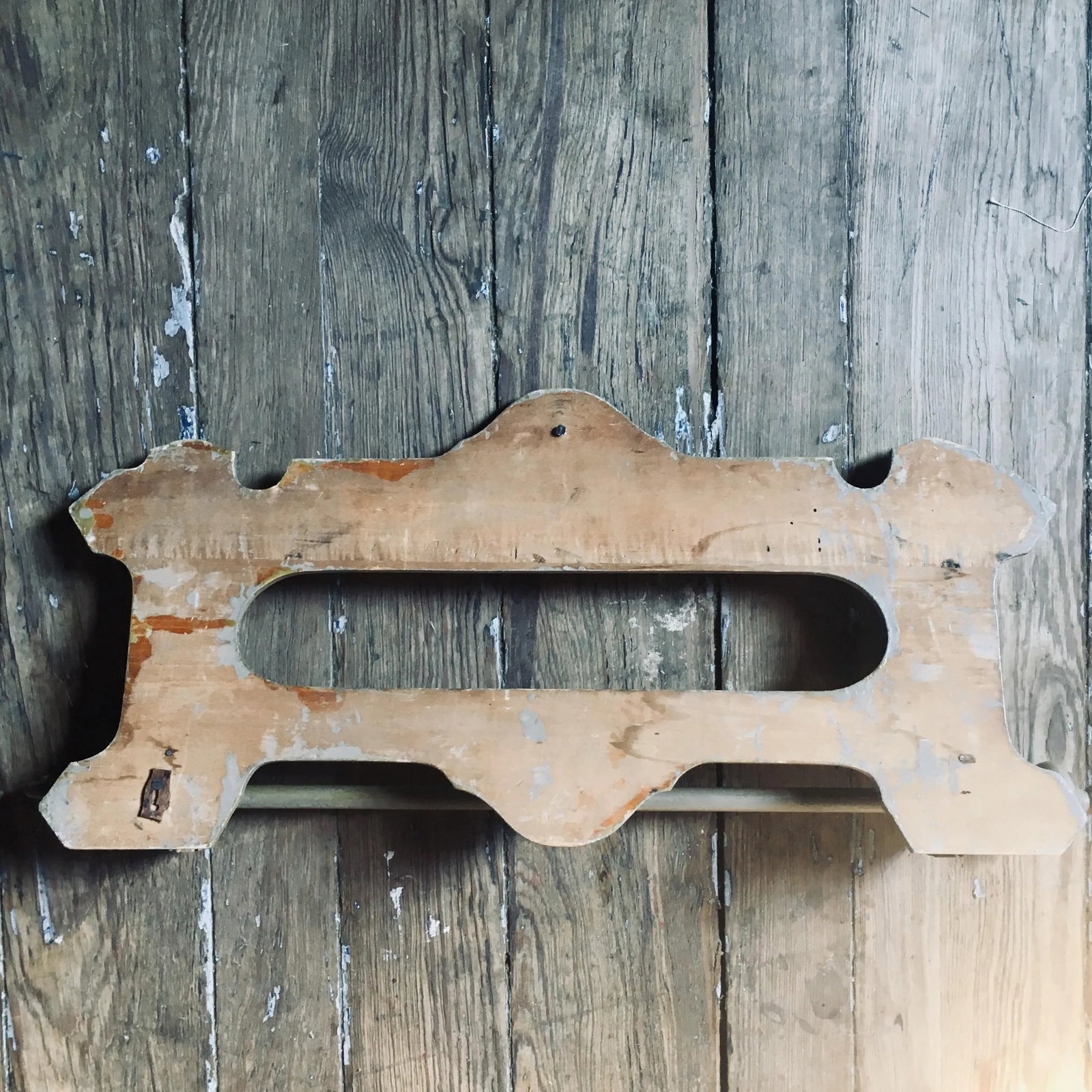 Folk Victorian Painted Wood Towel Rack - 8