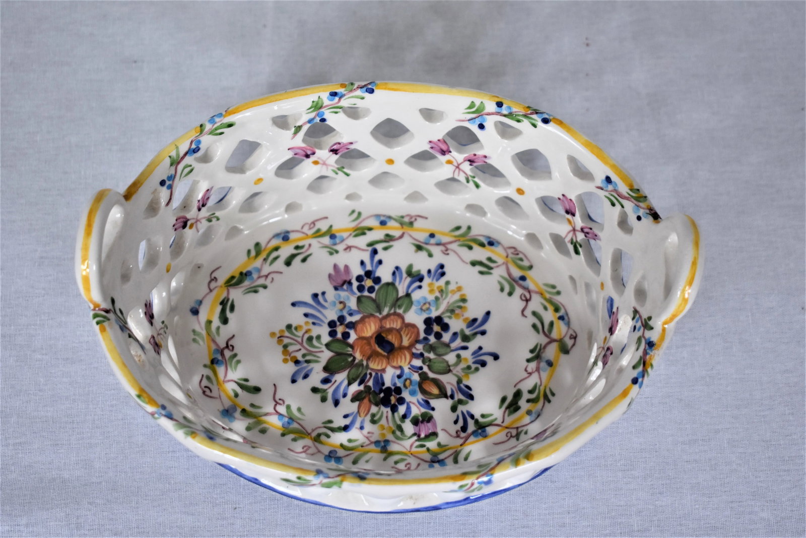Vintage Dutch Pottery Basket - 6