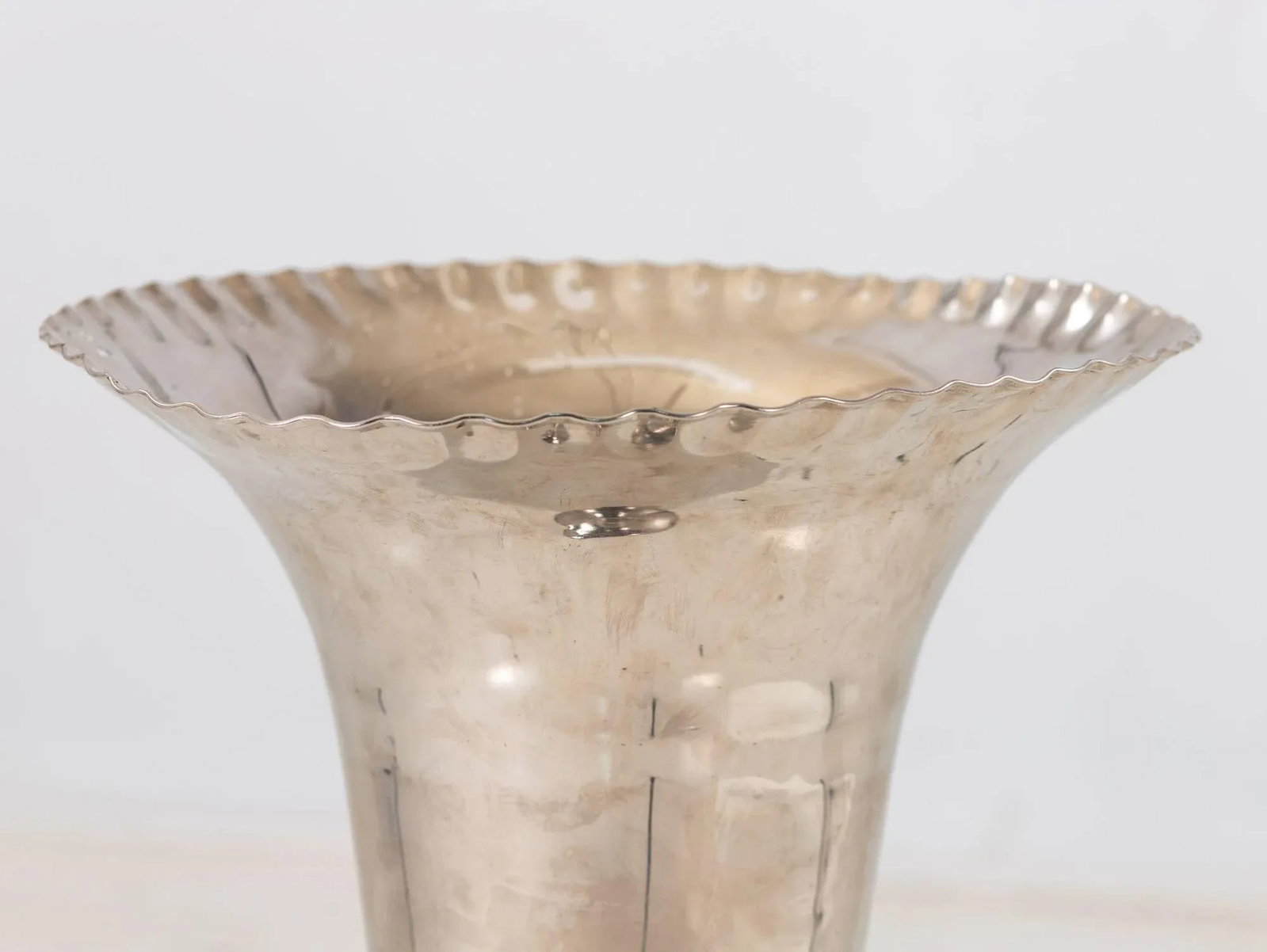 Silver Plate Footed Vase With Scalloped Lip, 2010s India - 6