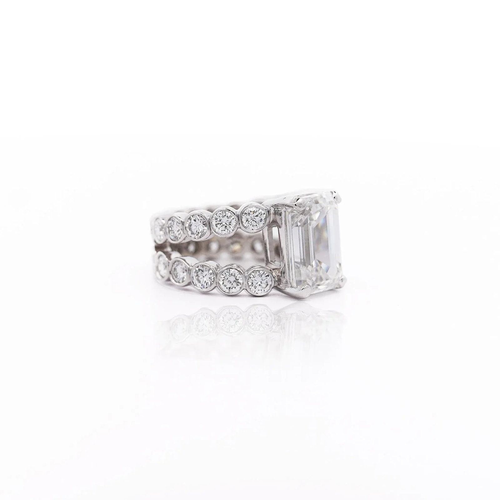 Igi Cert. 10.05 Carat Emerald Cut Lab Grown Diamond Platinum Split Open Ring, Size 6 - 5