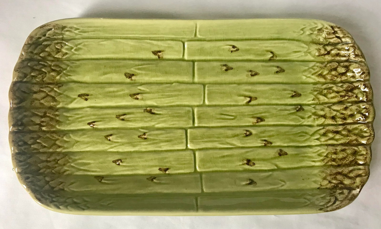 Vintage Portuguese Majolica Asparagus Dish - 8