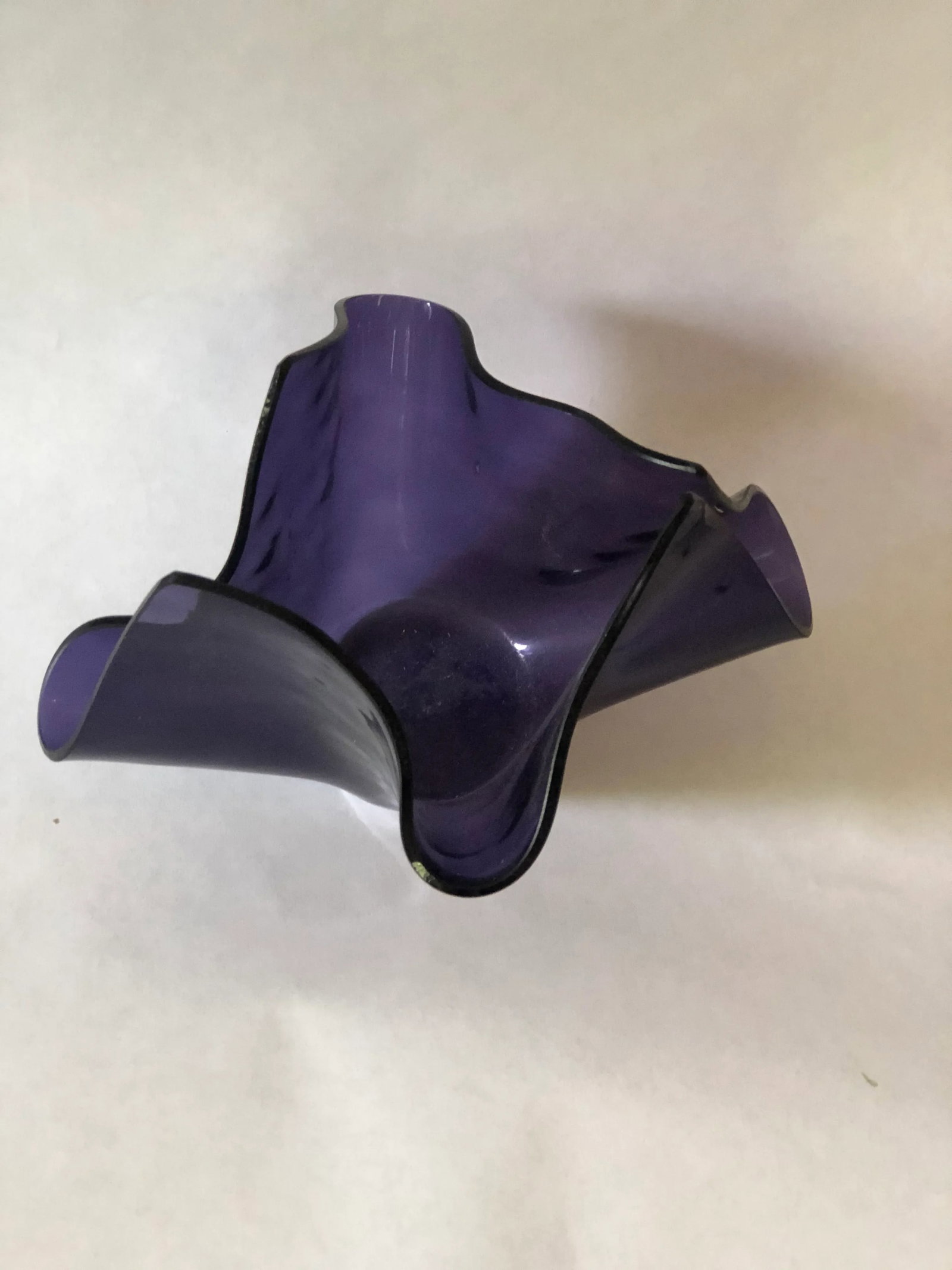 Moulded Glass Handkerchief Vase - 3