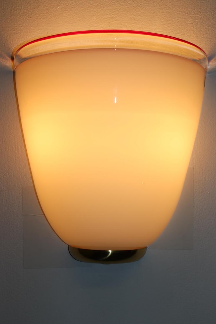 1980s Murano Itre Wall Lamp White Glass Red Stripe. - 2