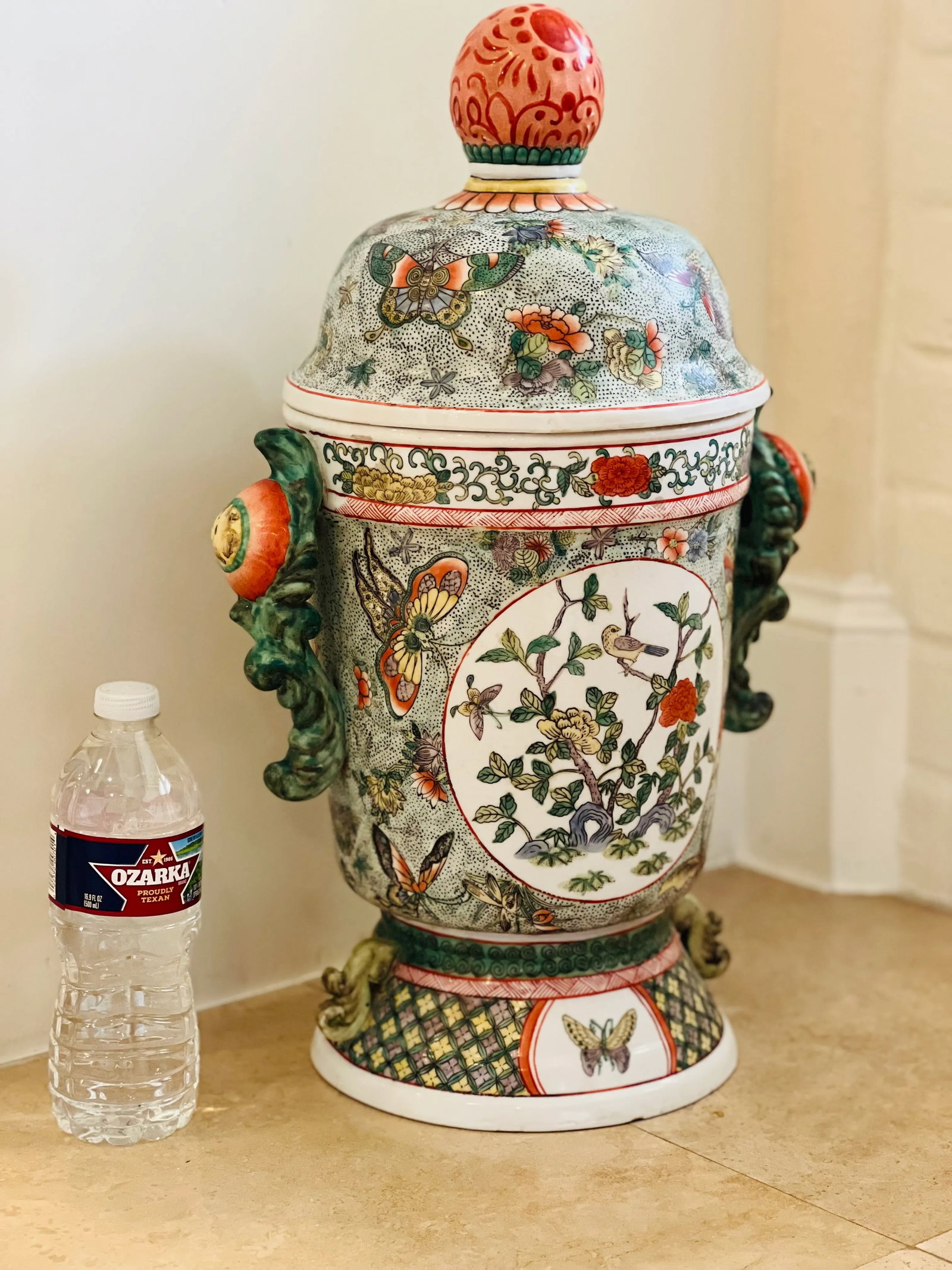 Early 20th Century Large Lidded Ginger Jar - 7