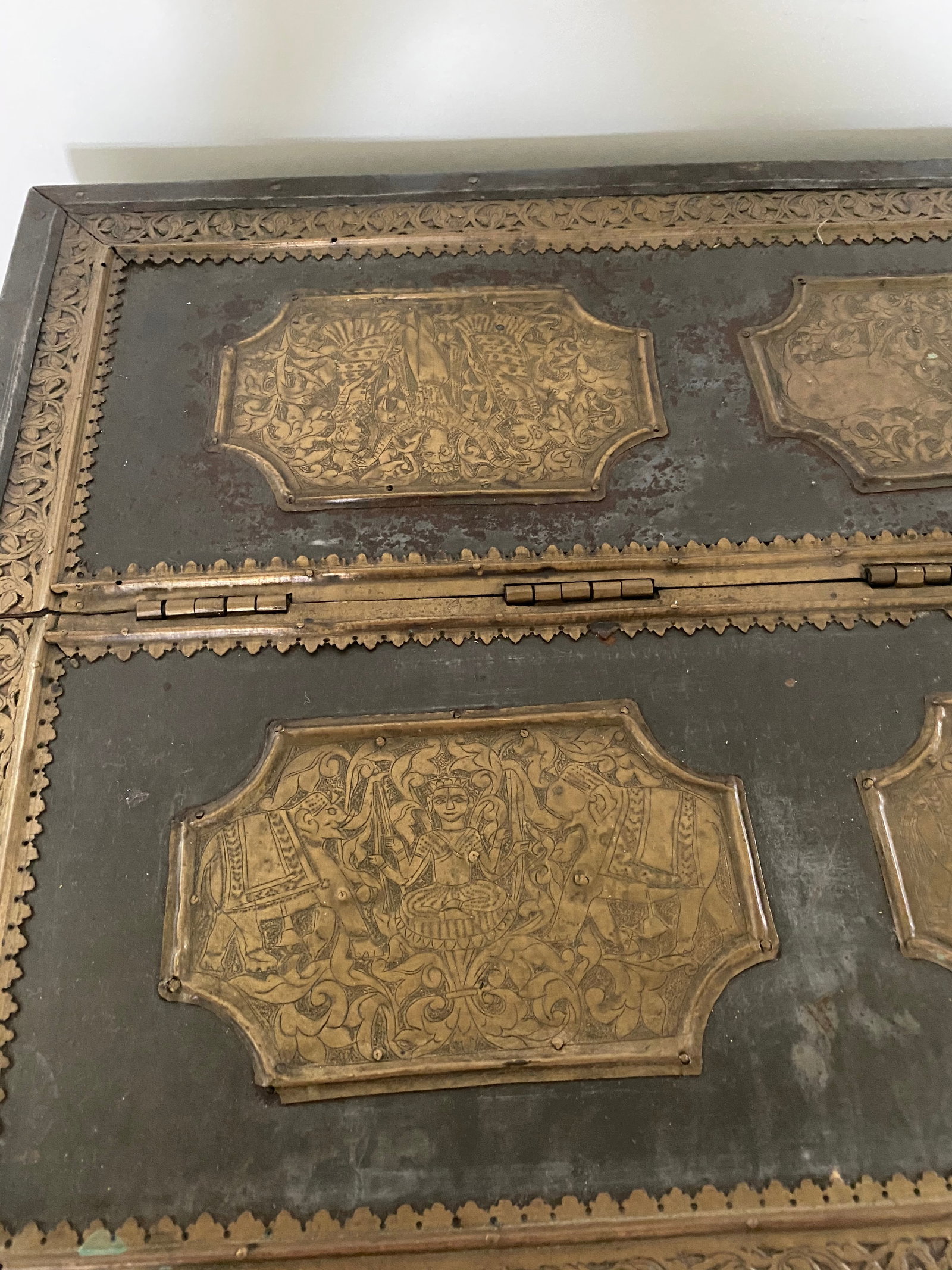 Antique Anglo Indian Brass Engraved Chest - 2