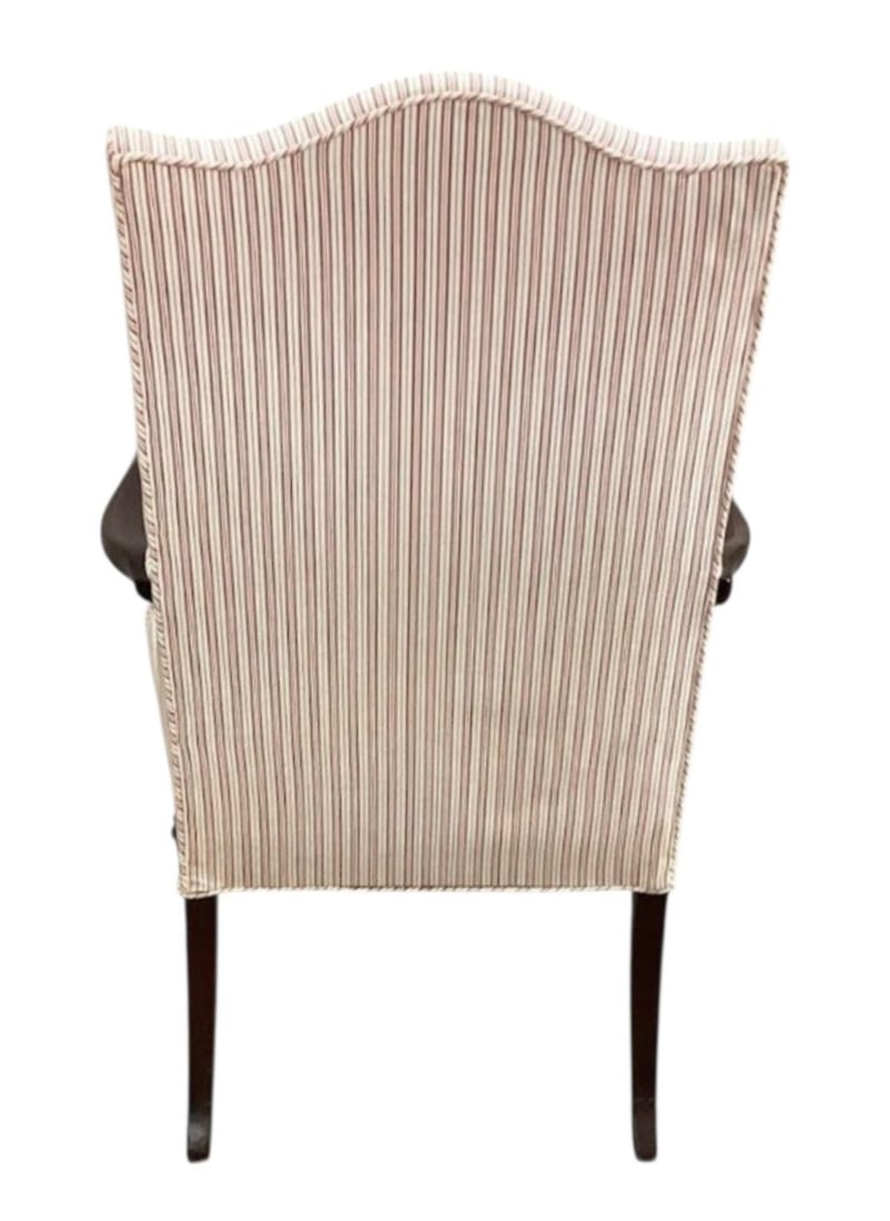 Elegant Antique Mahogany Armchair With Classic Edwardian Lines - 7