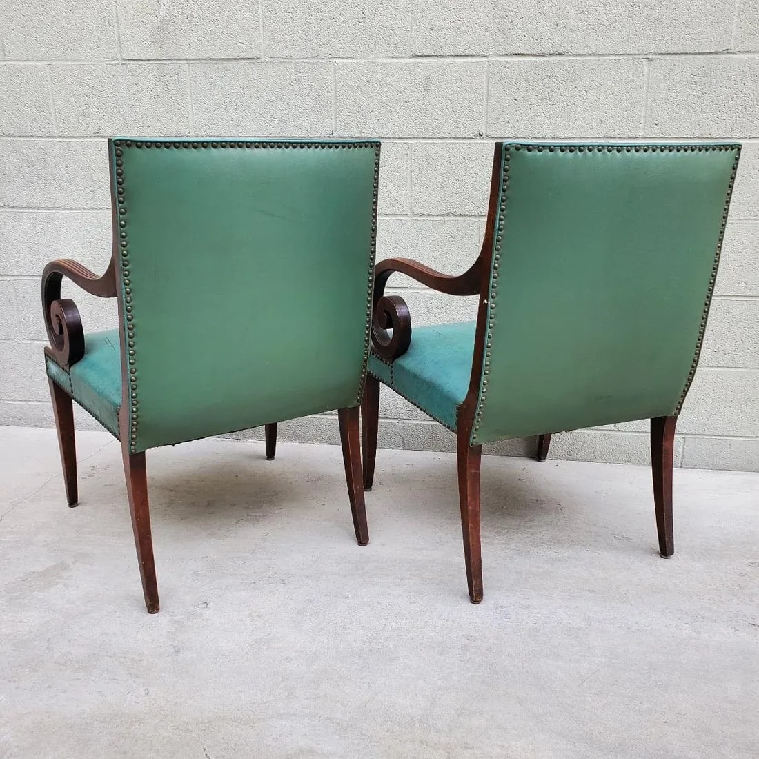 1940s Chairs With Curved Arms, a Pair - 3