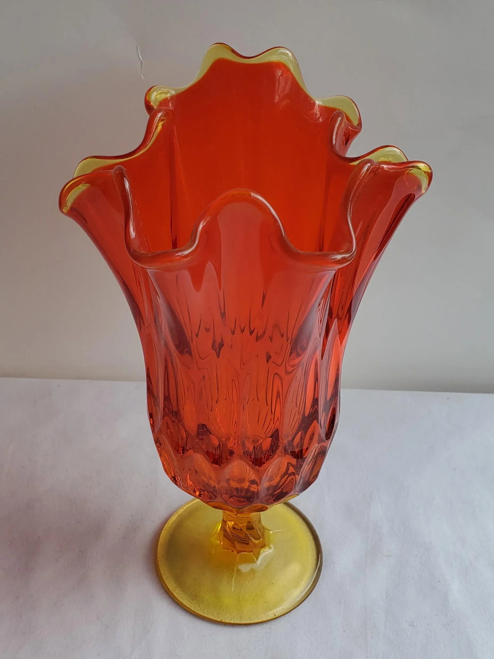 Mid Century Fenton Amberina Swung Thumbprint Hankerchirf Vase - 5