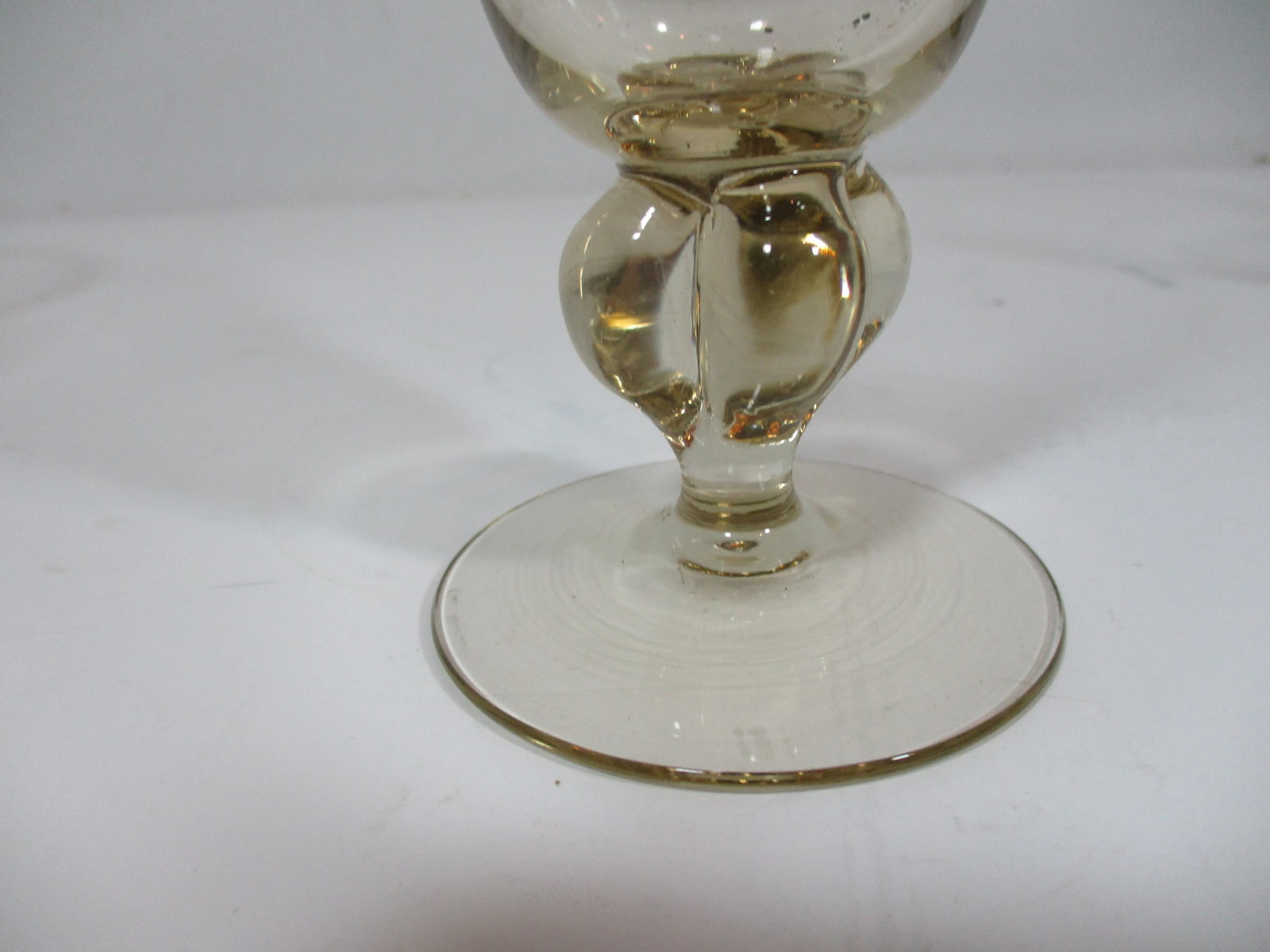1960s Yellow Tint Stemmed Glassware - 22 Pieces - 5
