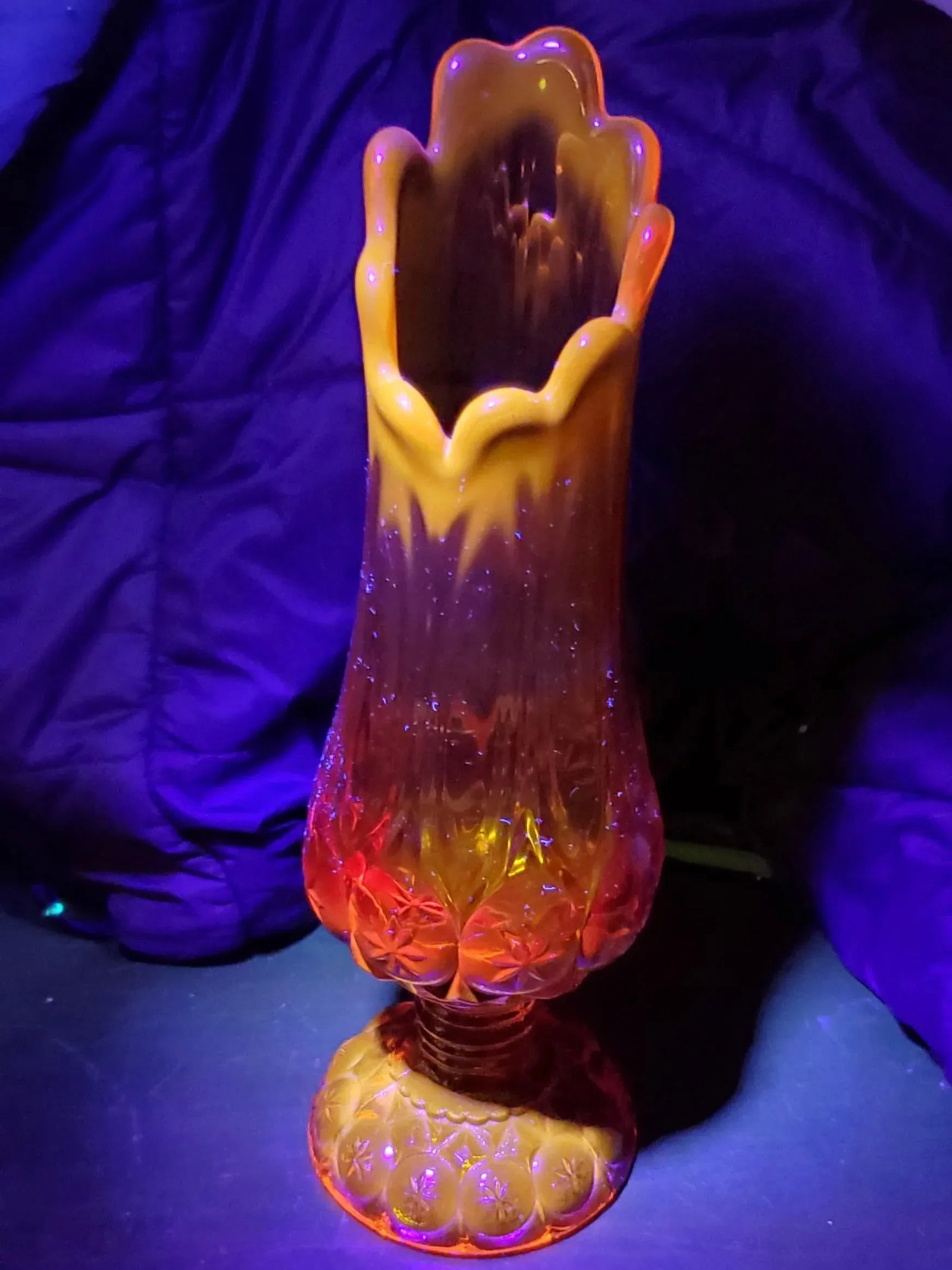 1966 Kanawha Amber Moon and Stars Glass Swung Vase - 2