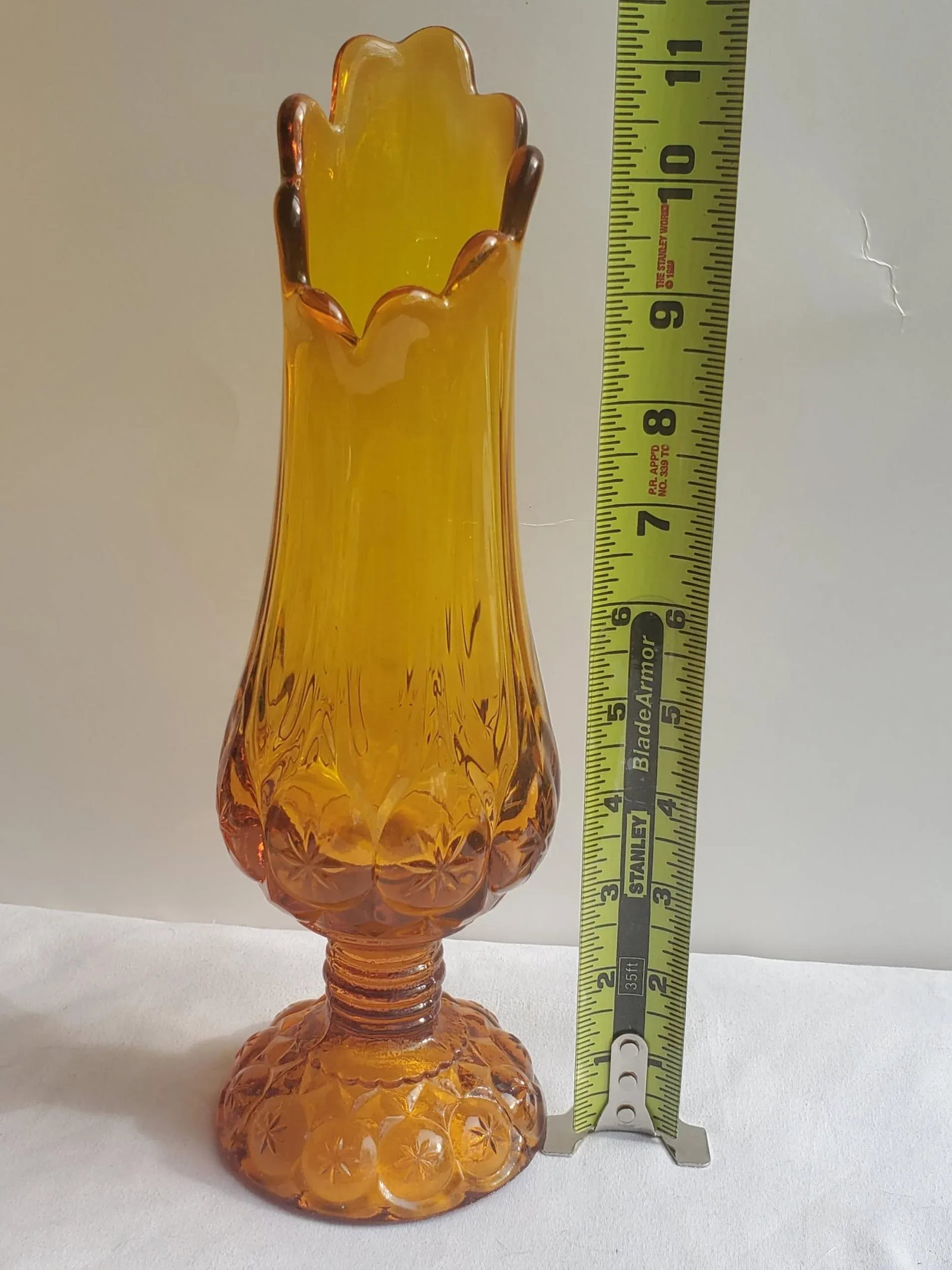 1966 Kanawha Amber Moon and Stars Glass Swung Vase - 9