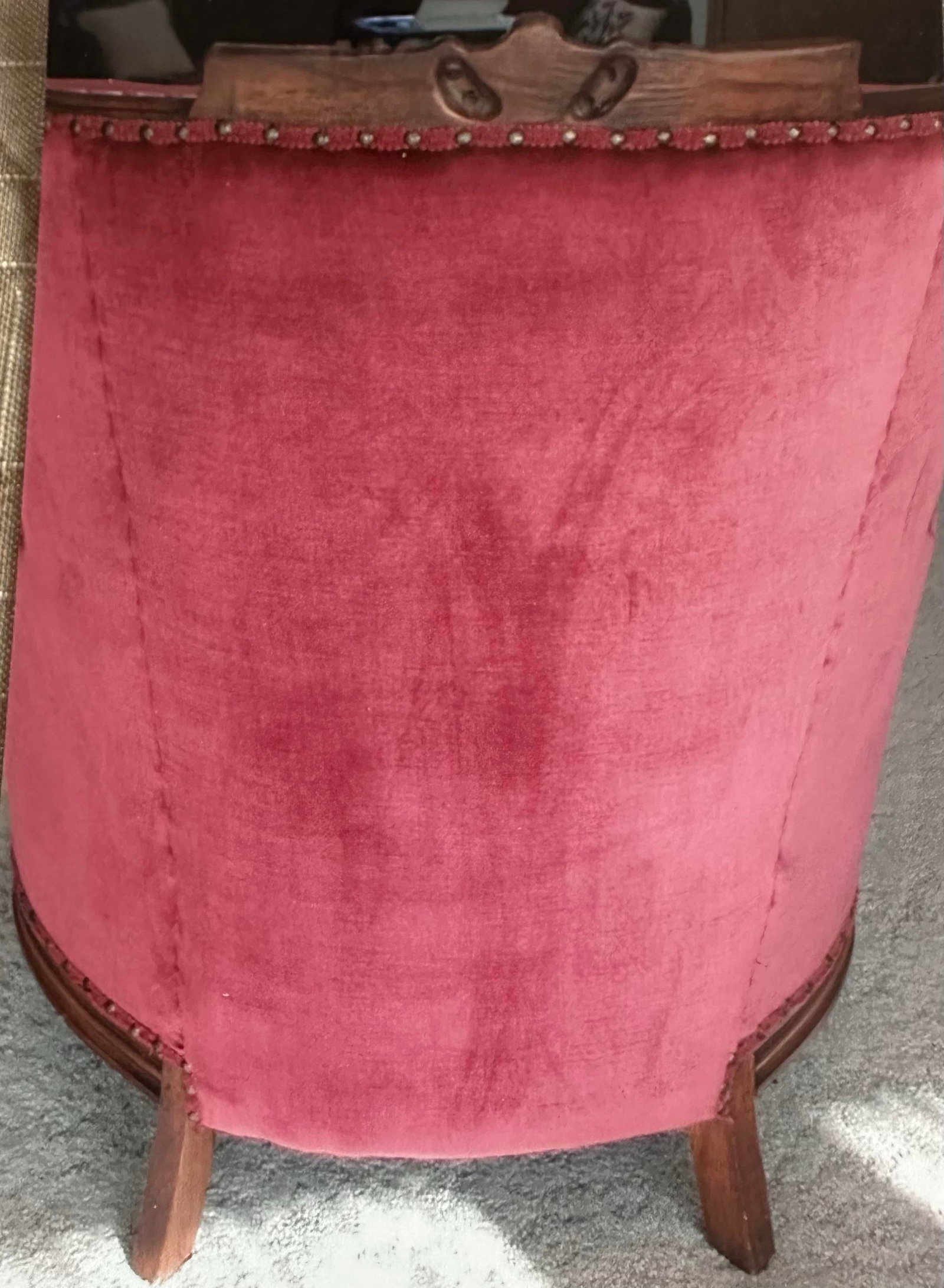 Antique Victorian Dark Pink Velvet Wingback Chair - 5