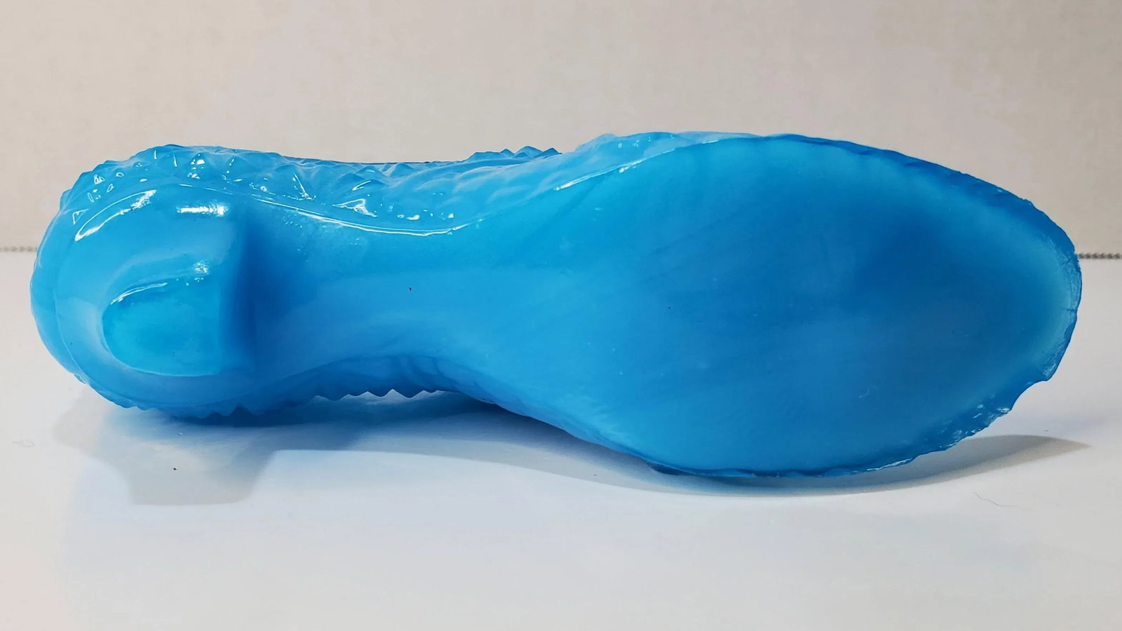Mid Century Le Smith Blue Milk Glass Cat Head Slipper Bud Vase - 7