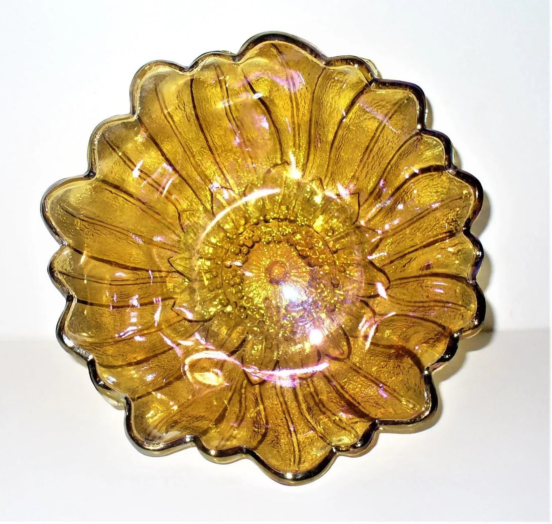 Vintage Indiana Glass Carnival Floral Glass Bowl - 6