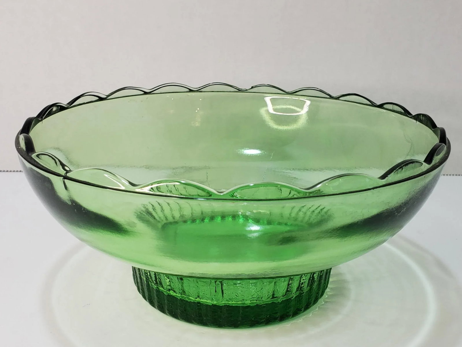 Vintage Brody Scallop Edge Green Glass Bulb Bowl - 7