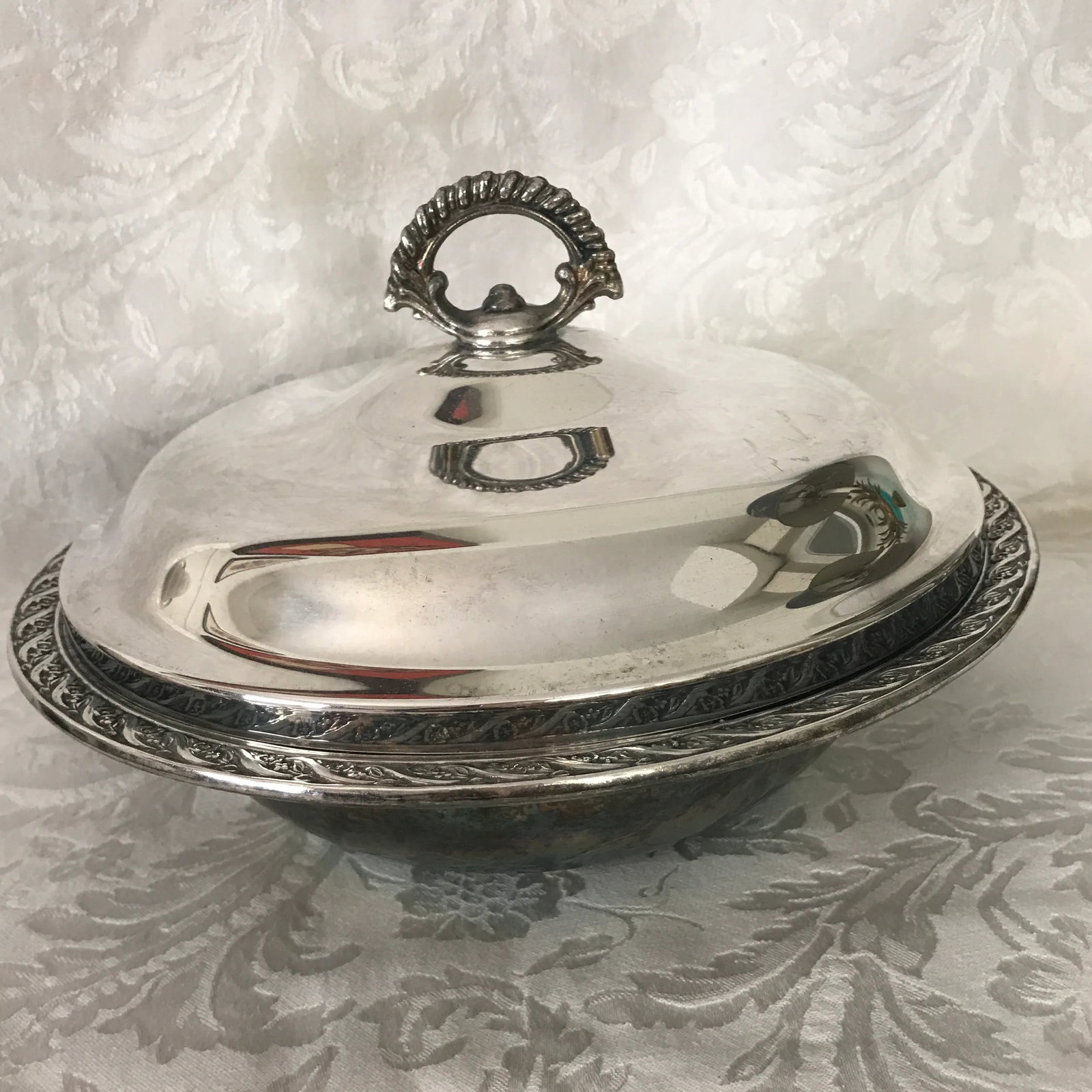 Vintage 1960's International Silver Silverplate Covered Serving Bowl - 7