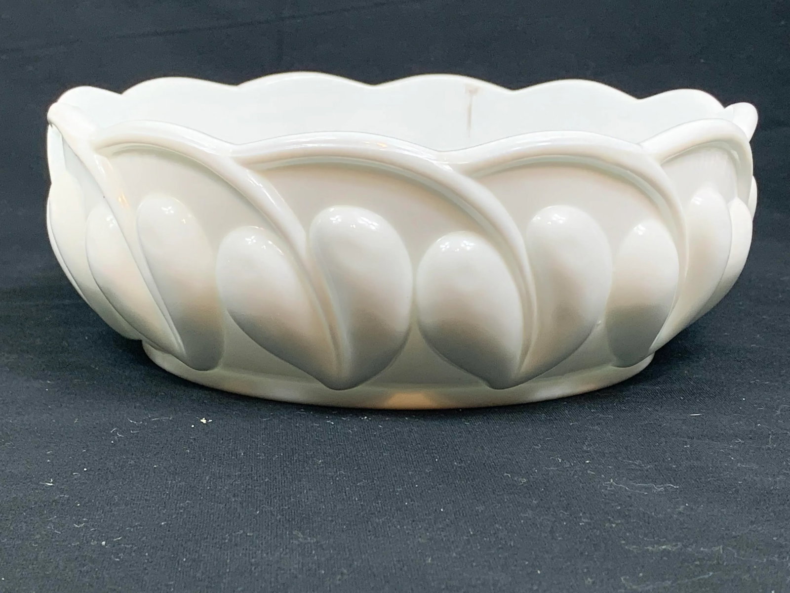 Vintage Milk Glass Leaf Design Bowl - 7