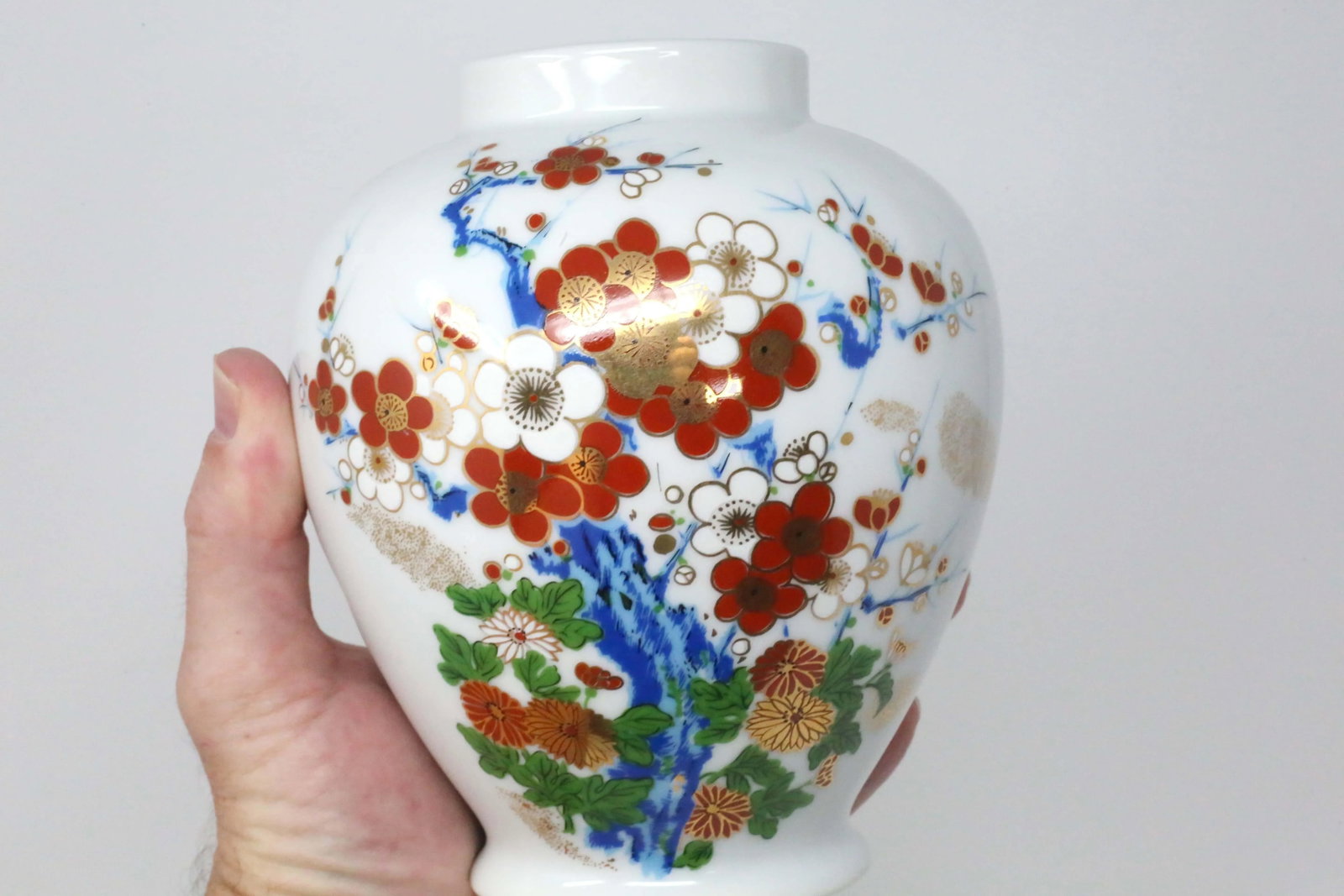 Vintage Chrysanthemums and Cherry Blossoms Porcelain Ginger Jar - 2