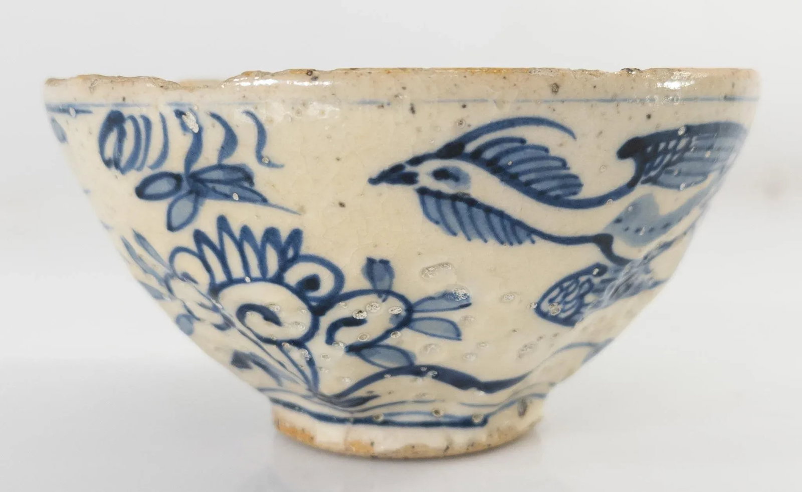 Early Korean Chinoiserie Blue and White Bowl - 4
