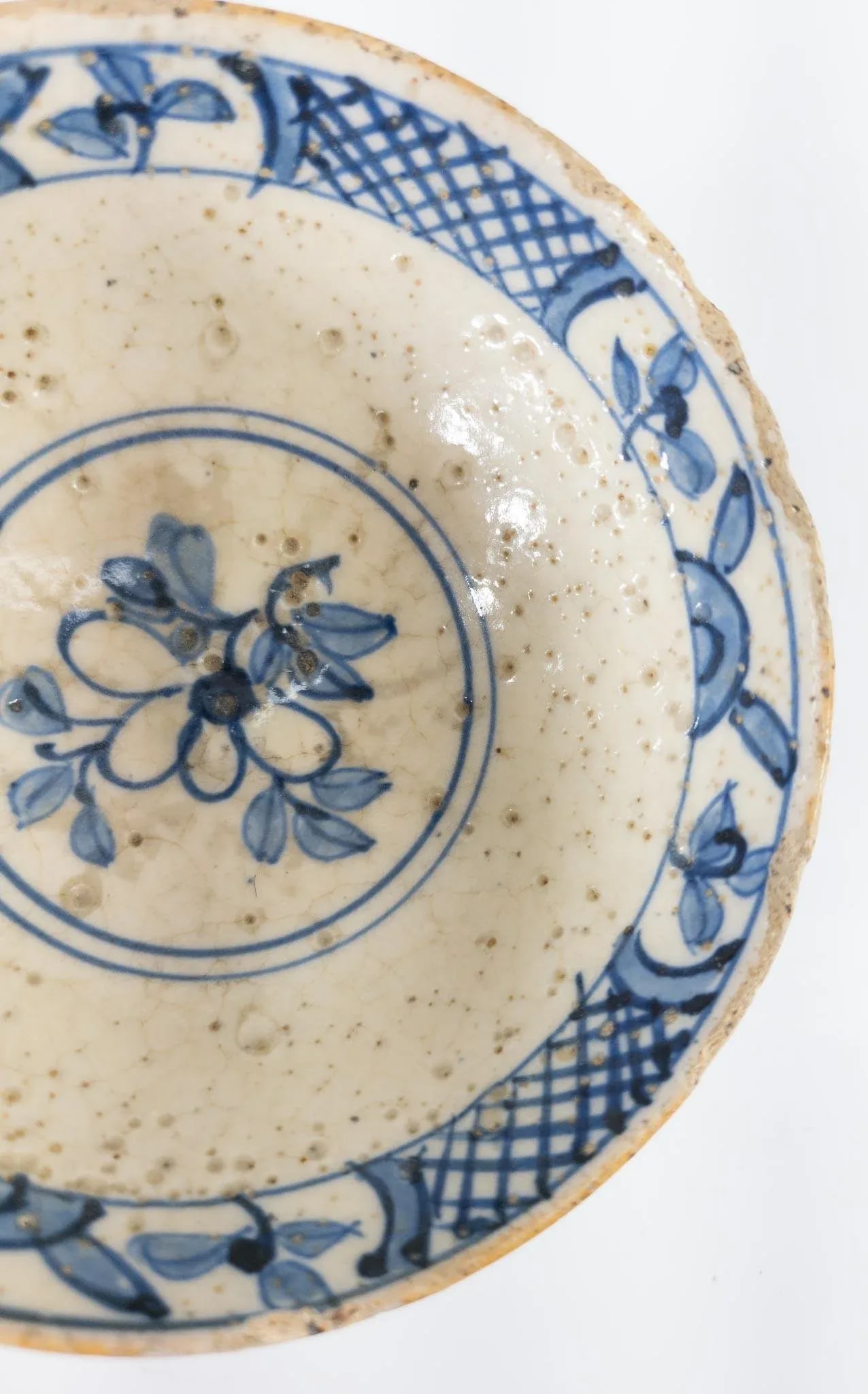 Early Korean Chinoiserie Blue and White Bowl - 6