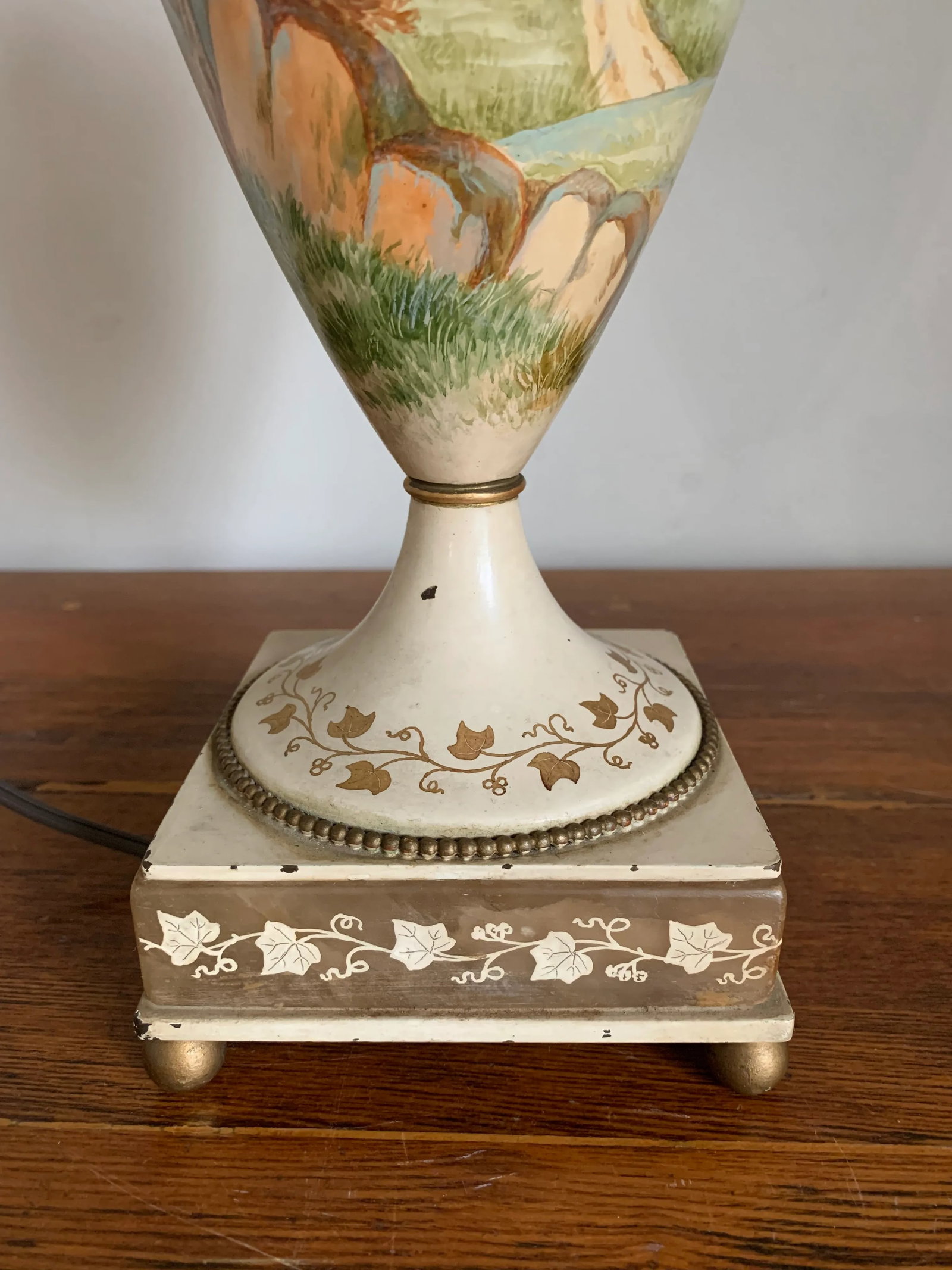 Vintage 1930s French Hand Painted Toleware Table Lamp - 3