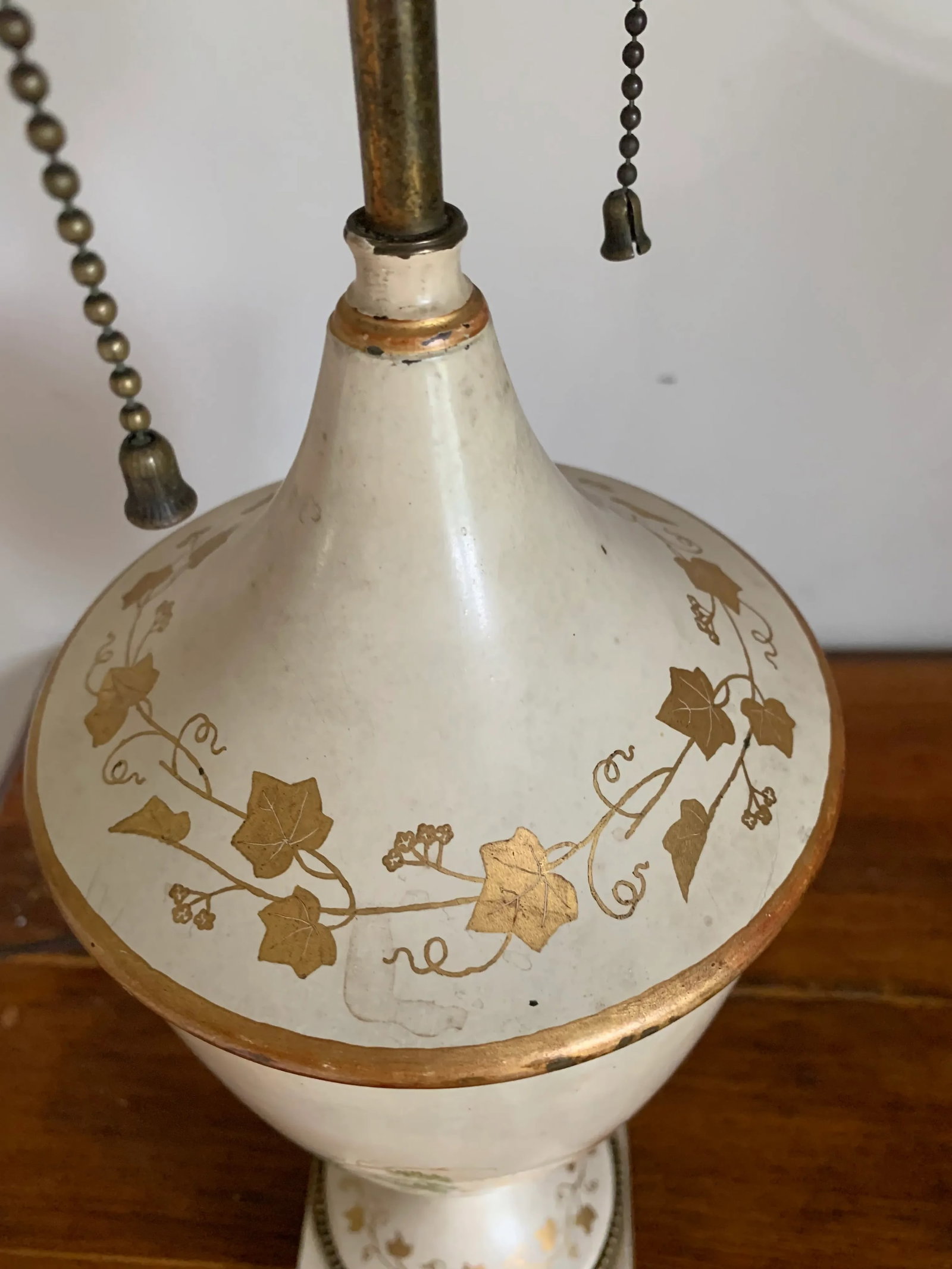 Vintage 1930s French Hand Painted Toleware Table Lamp - 7