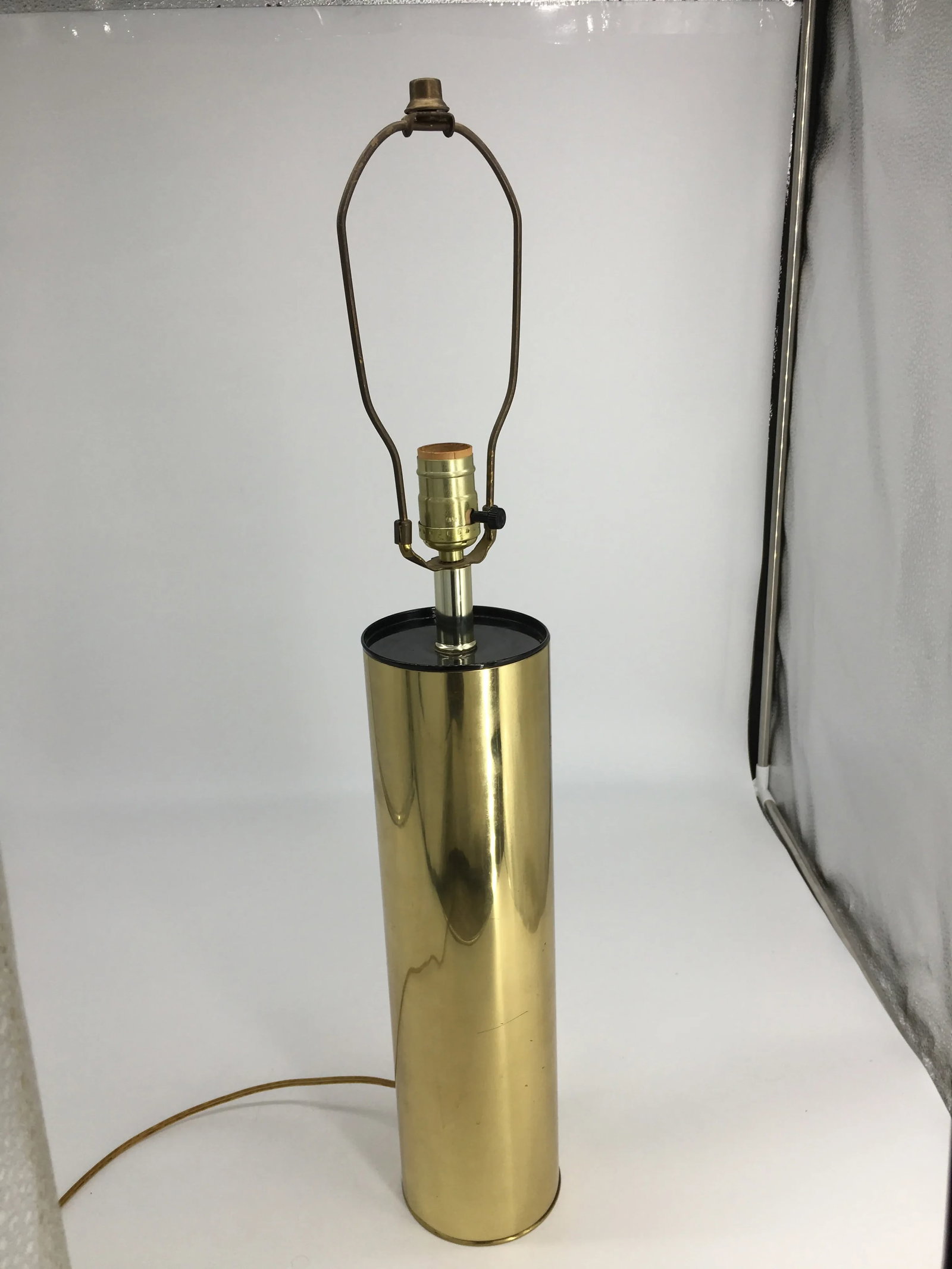 Vintage Mid 20th Century Brass Cylinder Table Lamp - 2