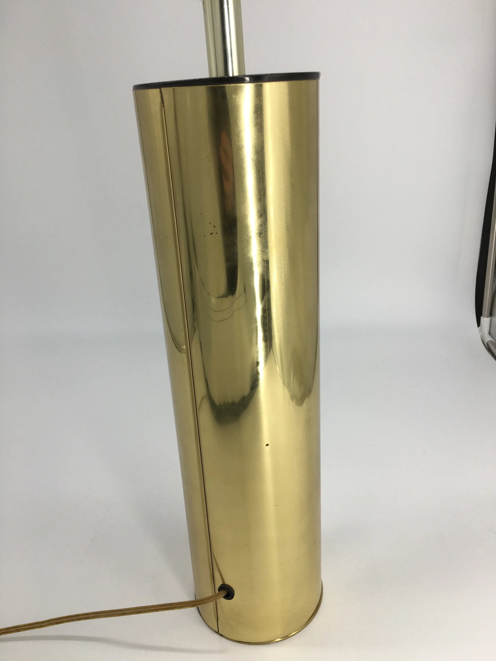 Vintage Mid 20th Century Brass Cylinder Table Lamp - 4