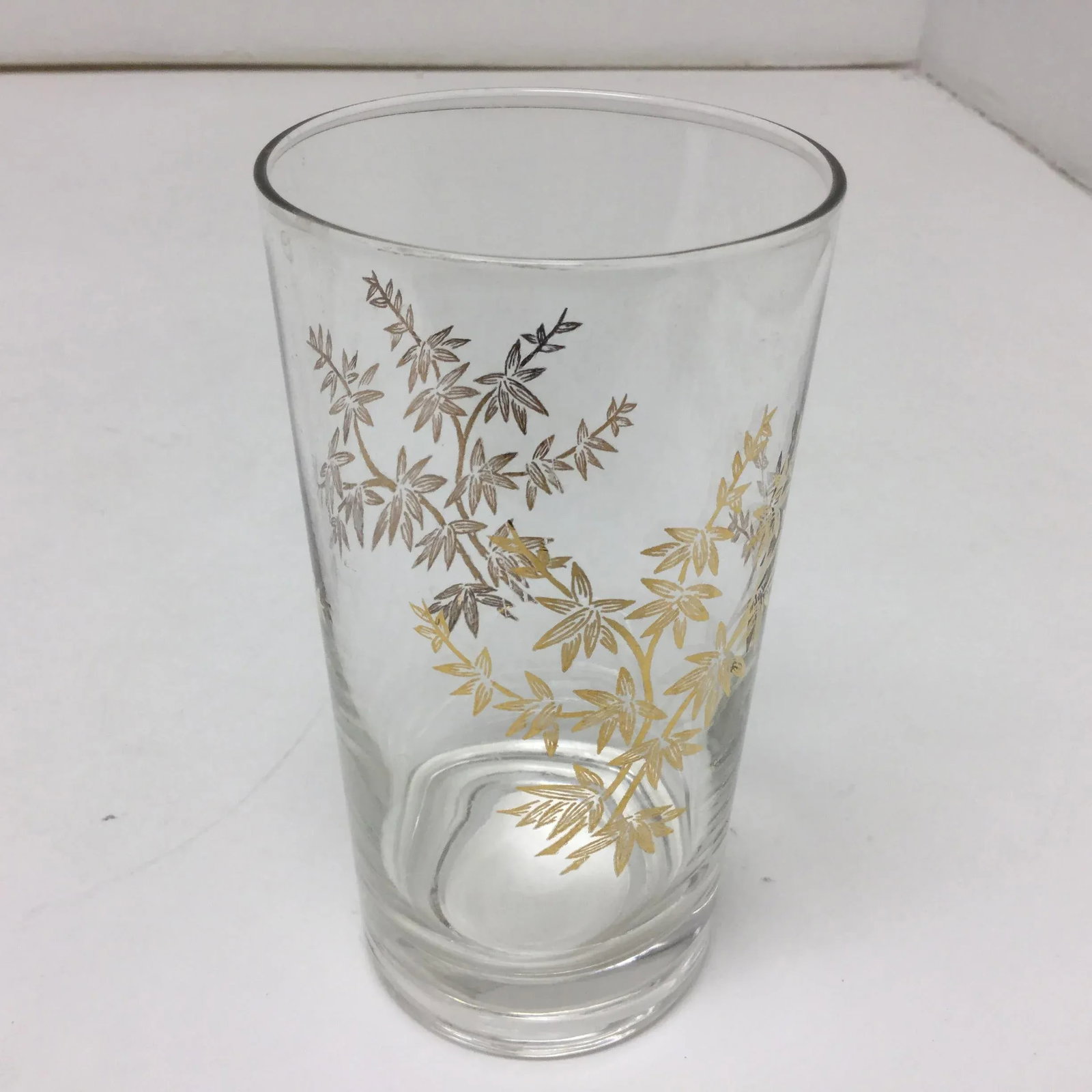 Mid 20th Century Glassware With Gold Bamboo Botanical Design - Set of 7. - 3