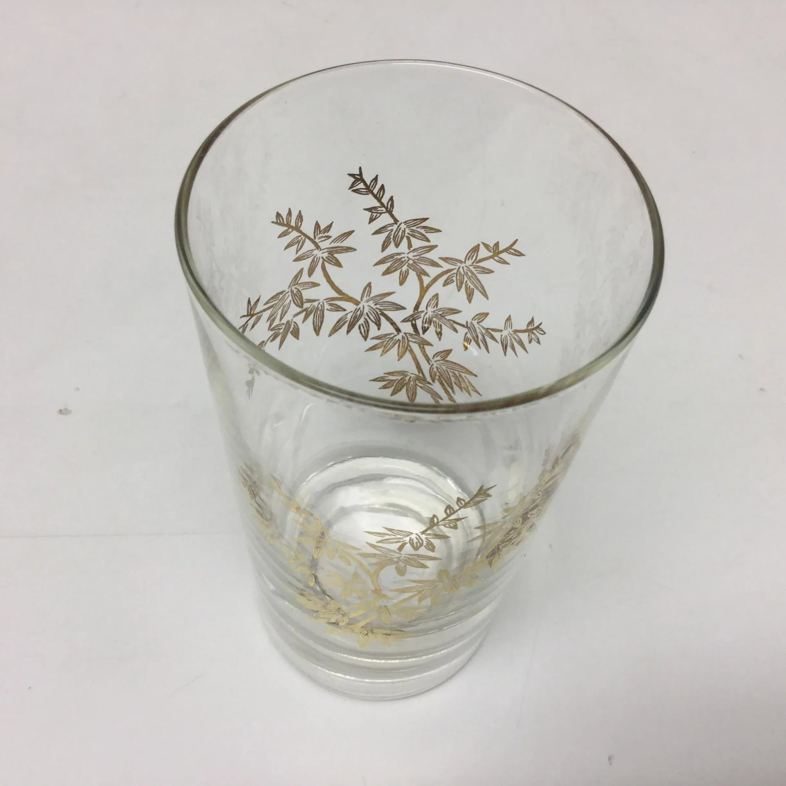 Mid 20th Century Glassware With Gold Bamboo Botanical Design - Set of 7. - 6