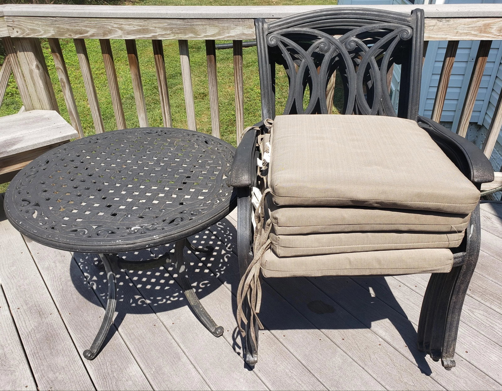 Vintage Cast Aluminum Patio Table & 4 Armchairs With Cushions Set - 8