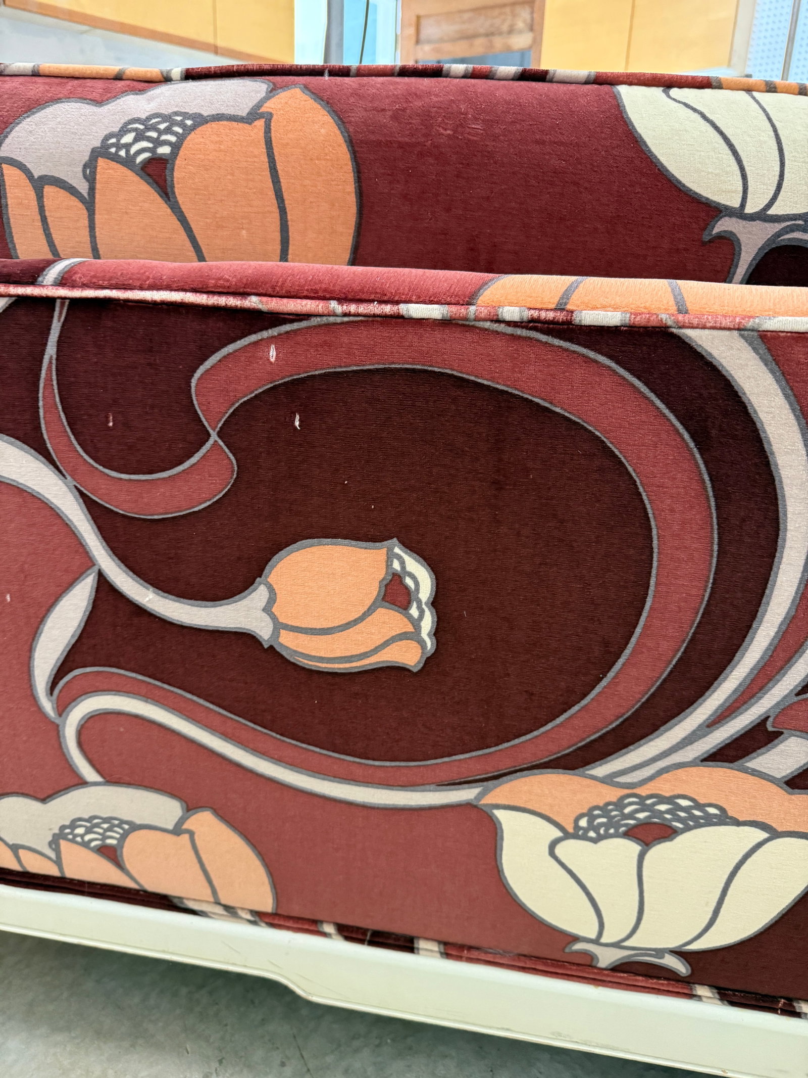 Hollywood Regency Mohair Velvet 60's Loveseat - 17