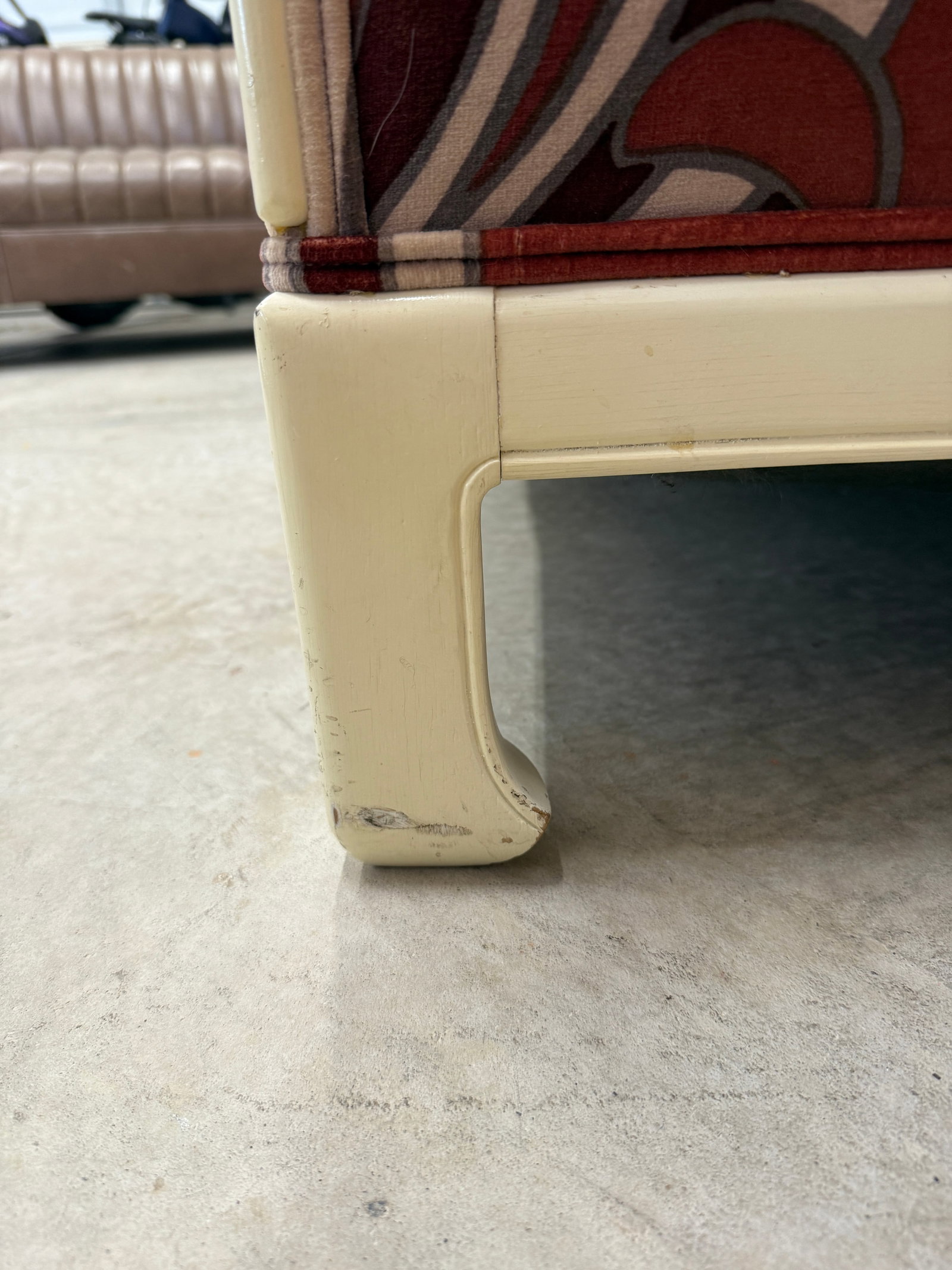 Hollywood Regency Mohair Velvet 60's Loveseat - 9