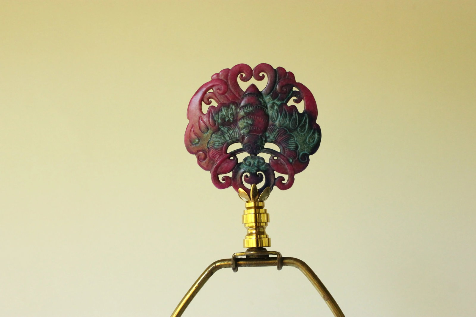 Vintage Cinnabar Style Table Lamp - 9