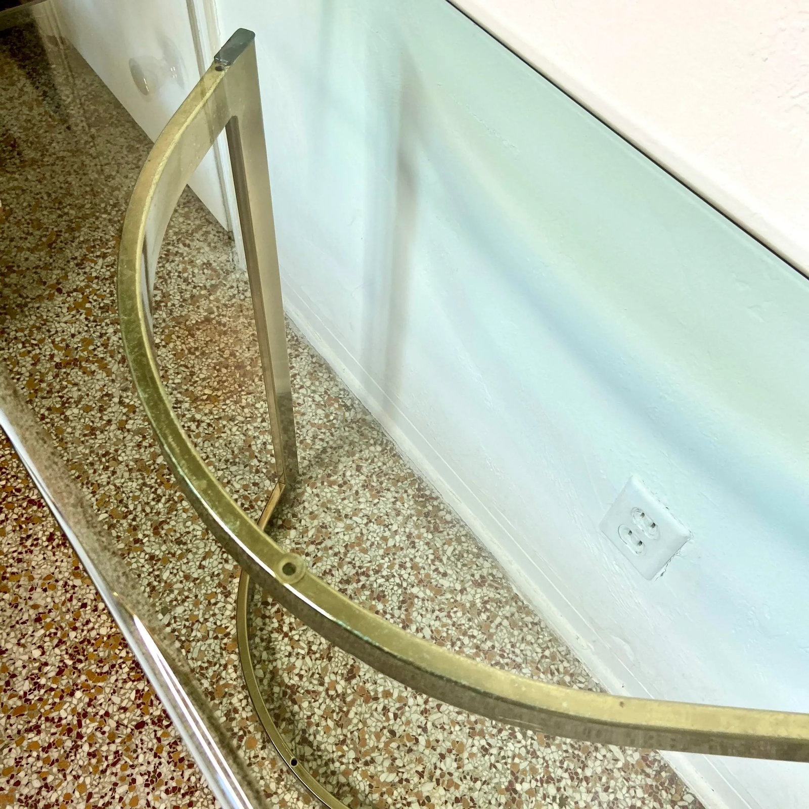 Mid 20th Century Hollywood Regency Style Glass and Brass Console Table - 3