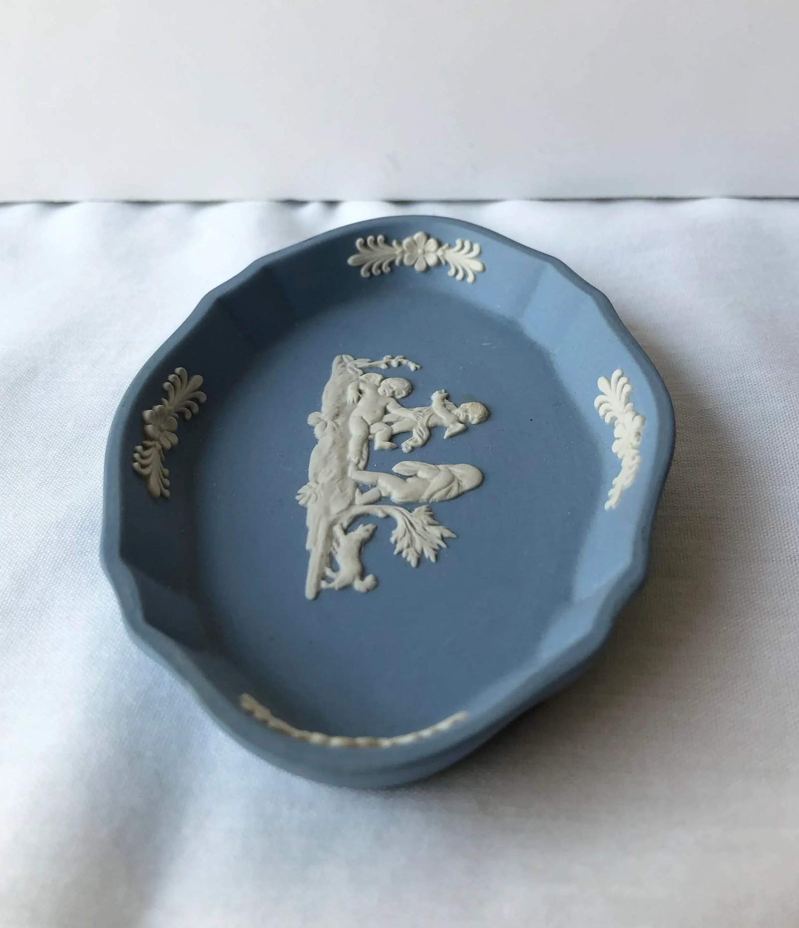 1970s Vintage Wedgwood Blue Jasperware Dish - 3