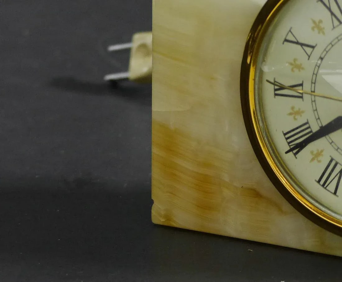 Mid Century General Electric Marble Mantel Alarm Clock - 6